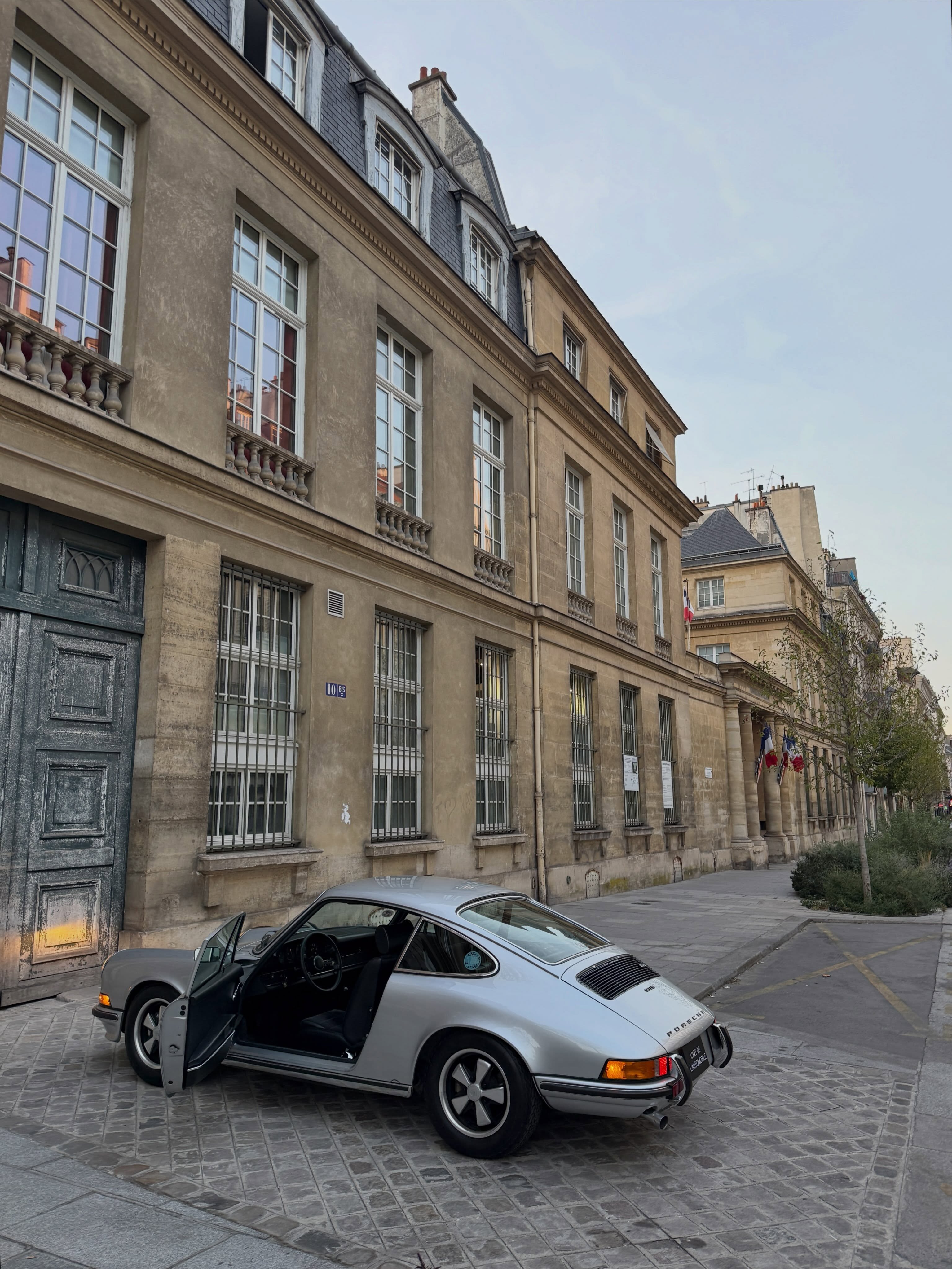 Vasek Polak Delivered This 1973 Porsche 911 2.4 S New (image 7)