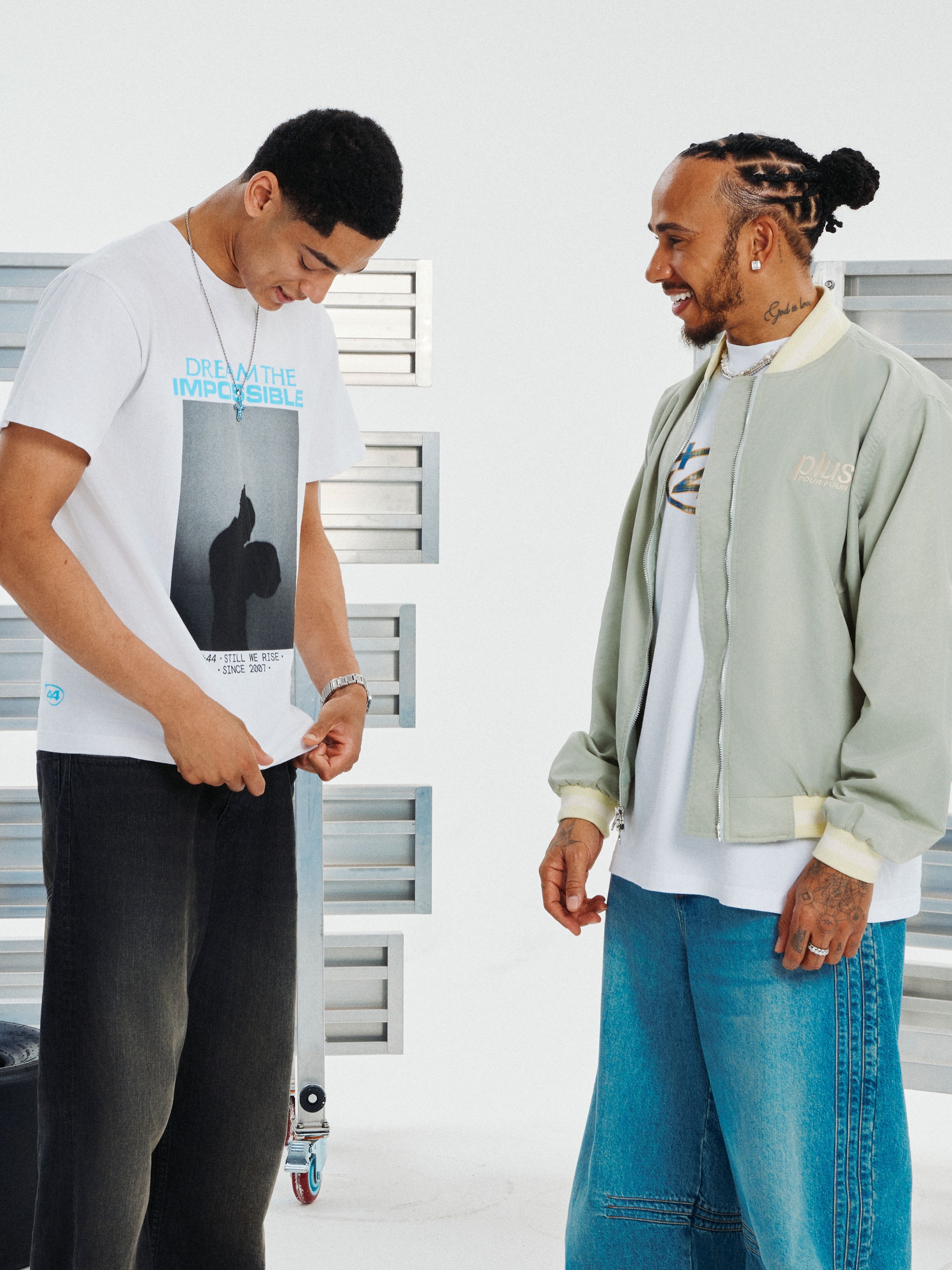 LEWIS HAMILTON'S PLUS44 SILVERSTONE DROP IS A BUSINESS MOVE (image 6)