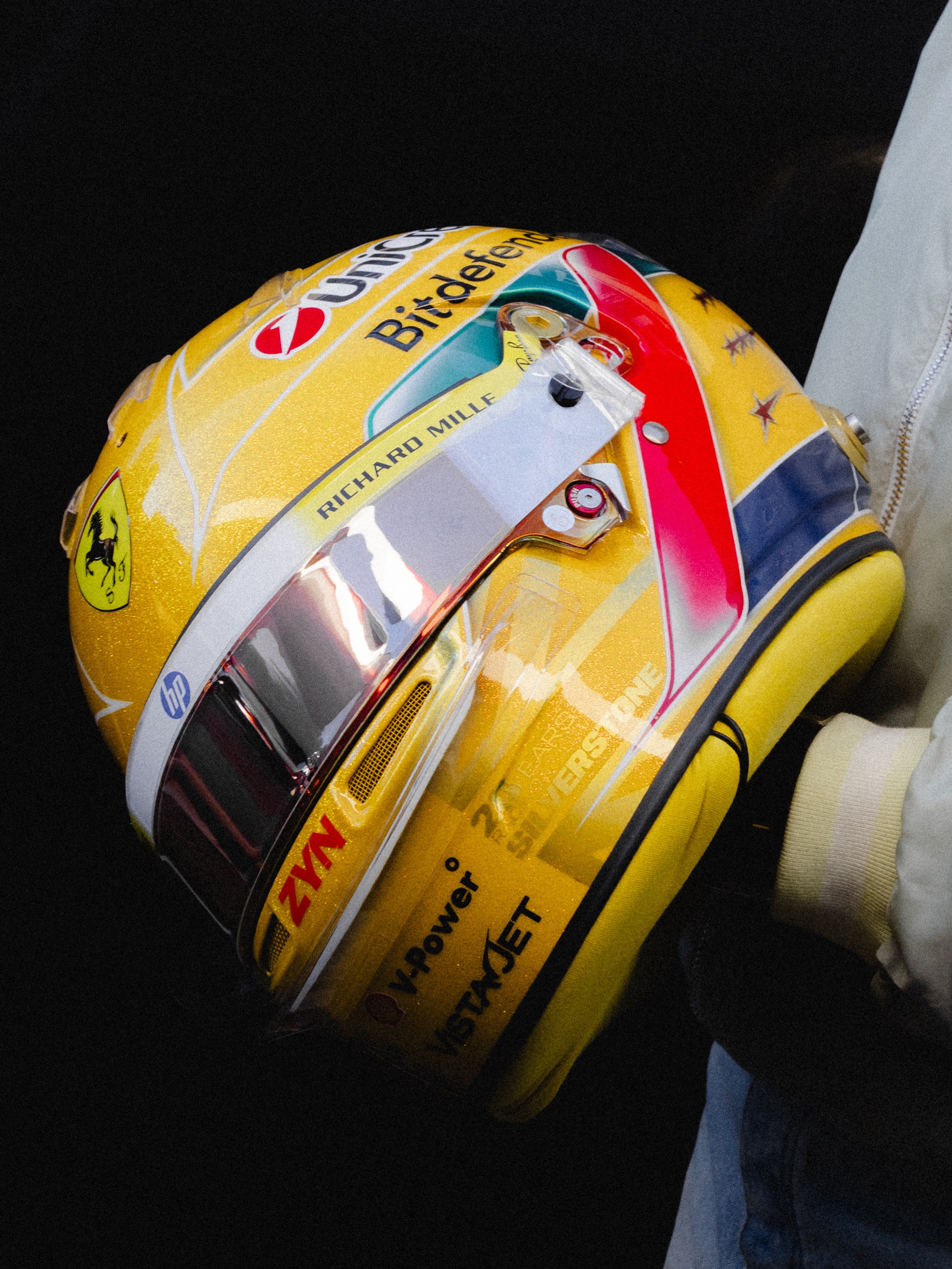 LEWIS HAMILTON MARKS 20 YEARS WITH NINE SILVERSTONE WINS (image 2)