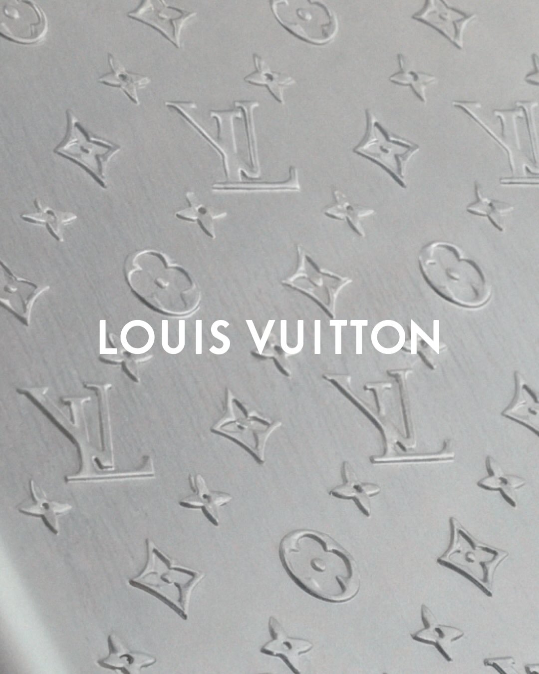 LOUIS VUITTON HORIZON KEEPS ITS PACKING FLOOR FLAT (image 4)