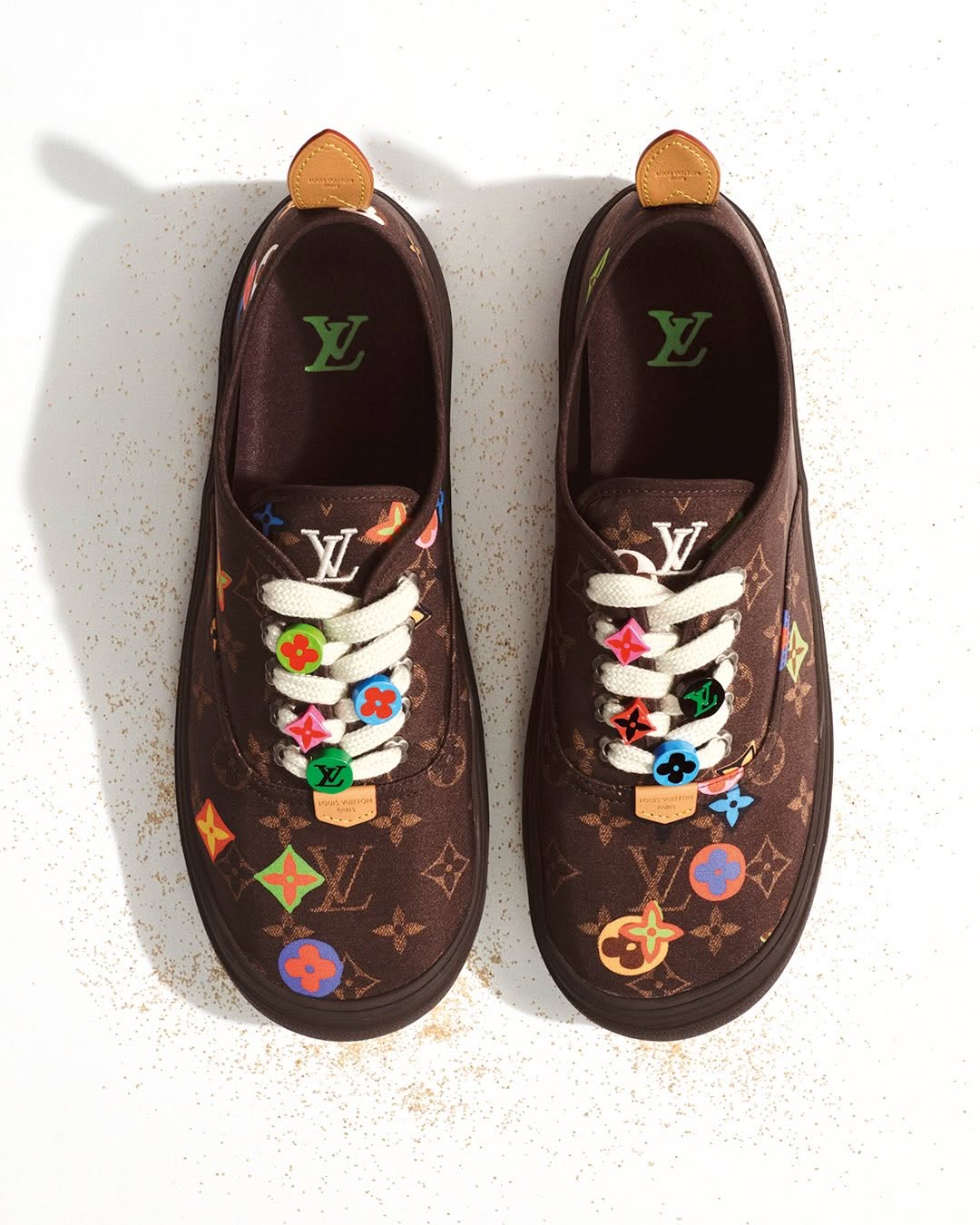 PHARRELL LV SS27 ACID RAIN MONOGRAM ARGUES FOR ORNAMENT (image 2)