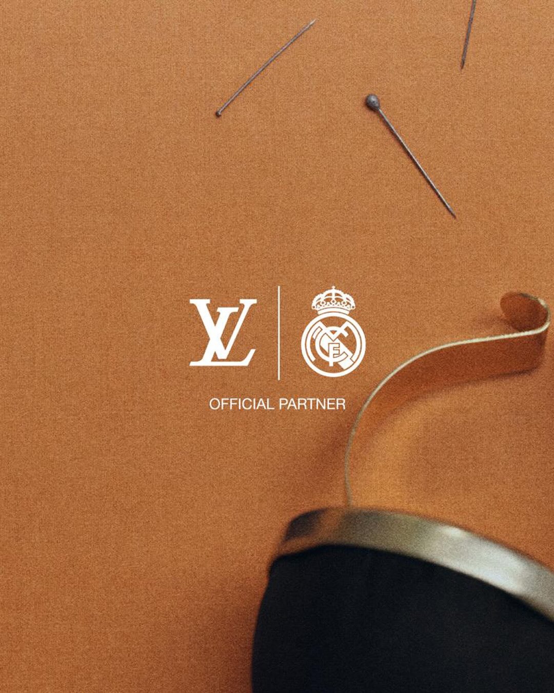 Real Madrid's LV Sweater Puts the Crest on the Back (image 4)