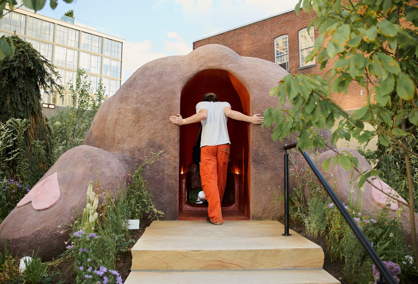 Precious Okoyomon's bear installation in the MoMA PS1 courtyard