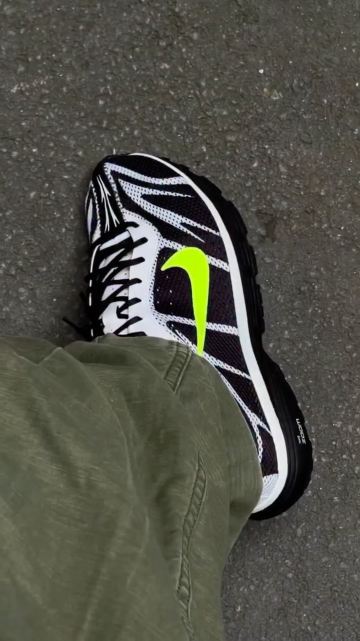 The Nike Zoom Streak 3 marathon racing flat in its reissued 2026 colorway, as stocked at Naked Copenhagen.