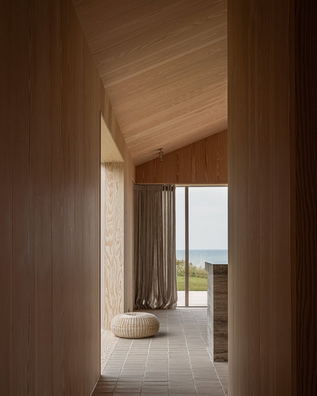 NORM ARCHITECTS ON THE THRESHOLD AS SPATIAL INSTRUMENT (image 2)