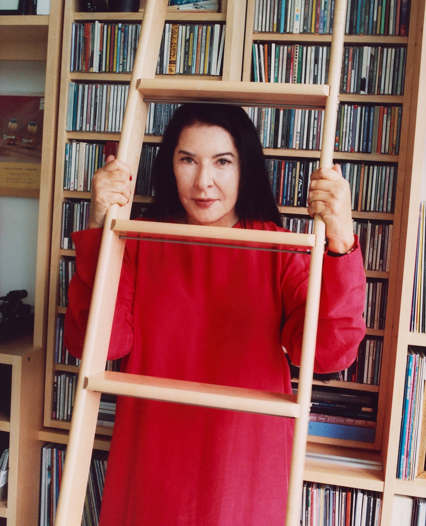 MARINA ABRAMOVIĆ COVERS NOWNESS PAPER ISSUE 28 (image 2)