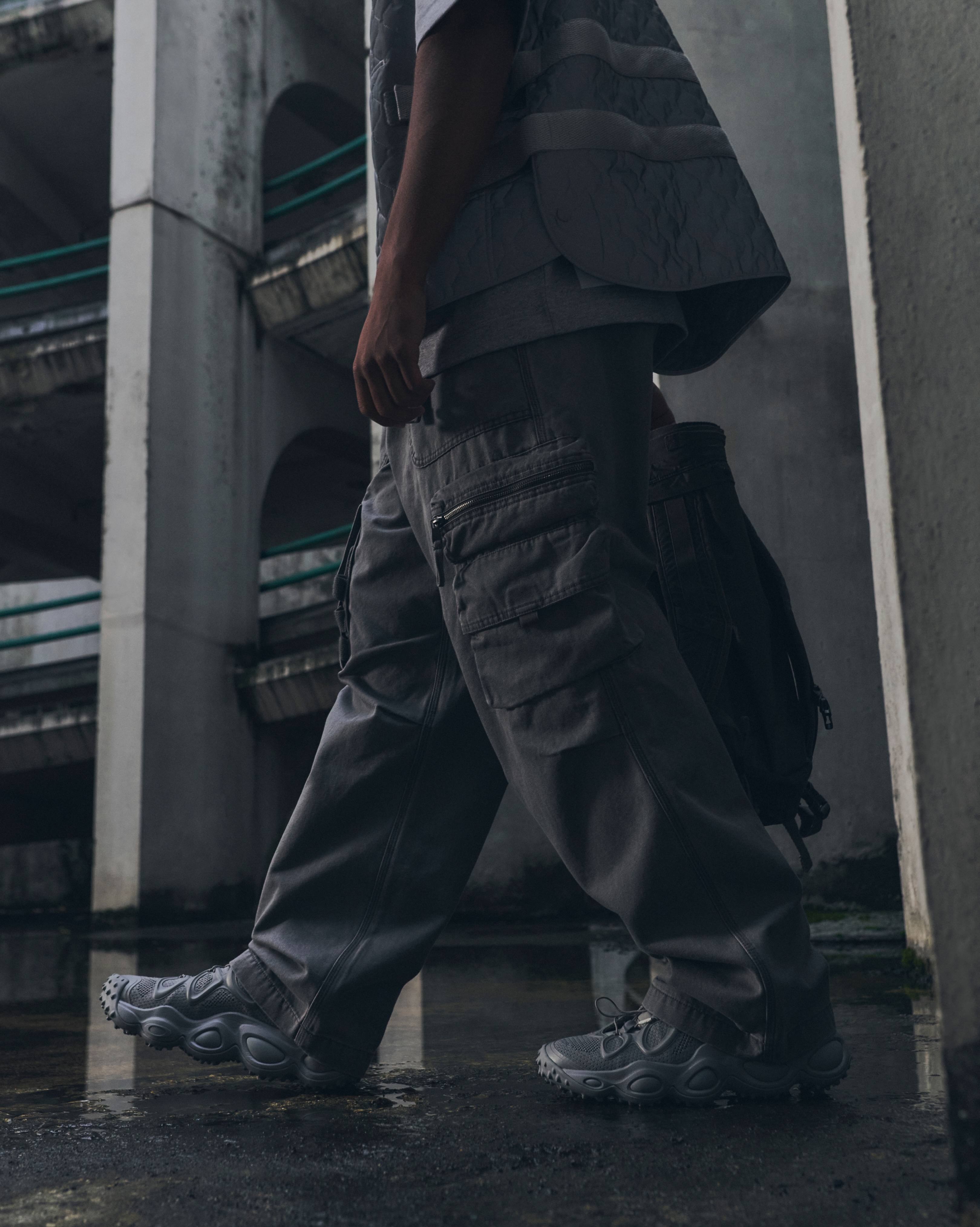 OAKLEY'S RESERVE DROP IS APPAREL, NOT EYEWEAR (image 2)