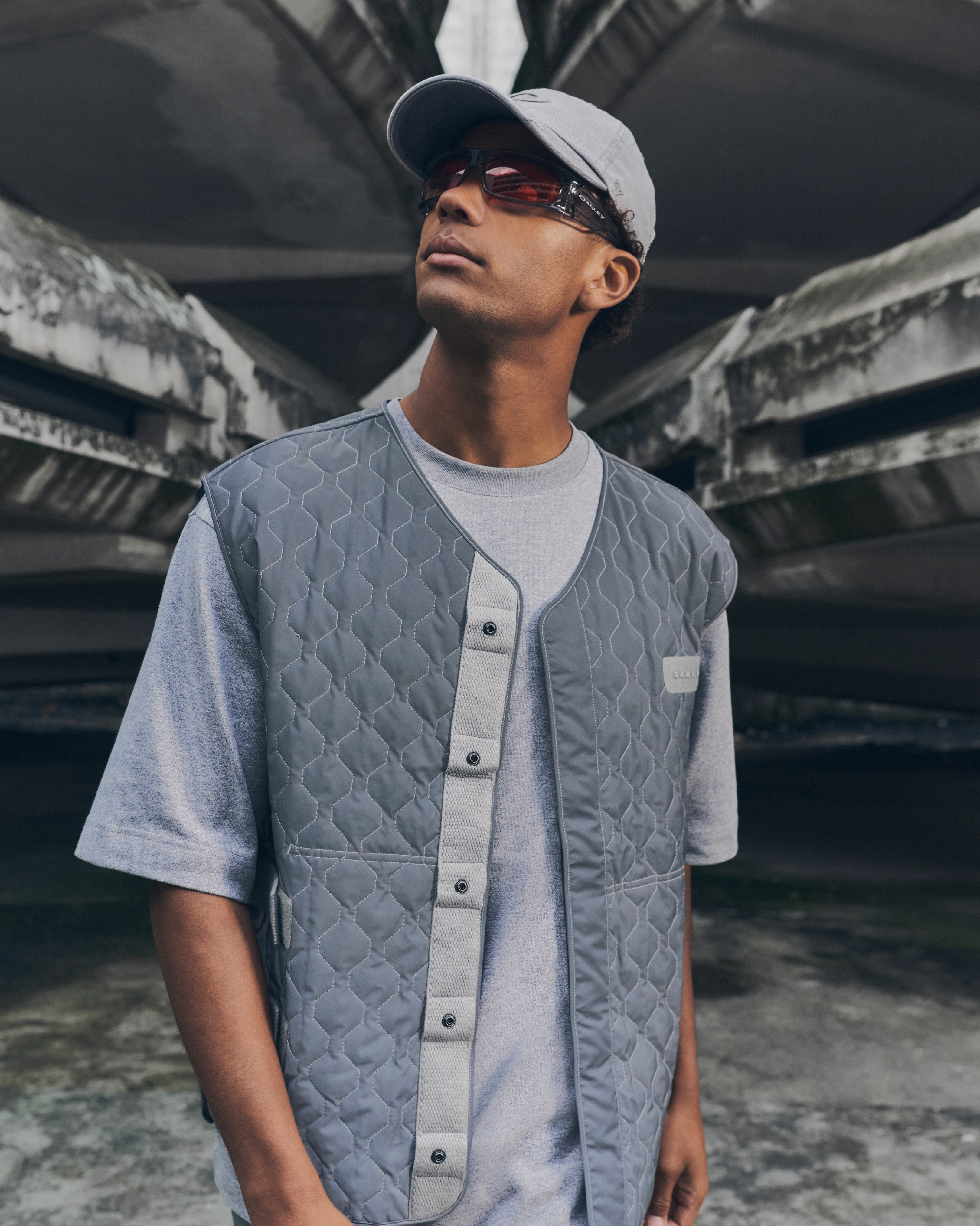 OAKLEY'S RESERVE DROP IS APPAREL, NOT EYEWEAR (image 3)