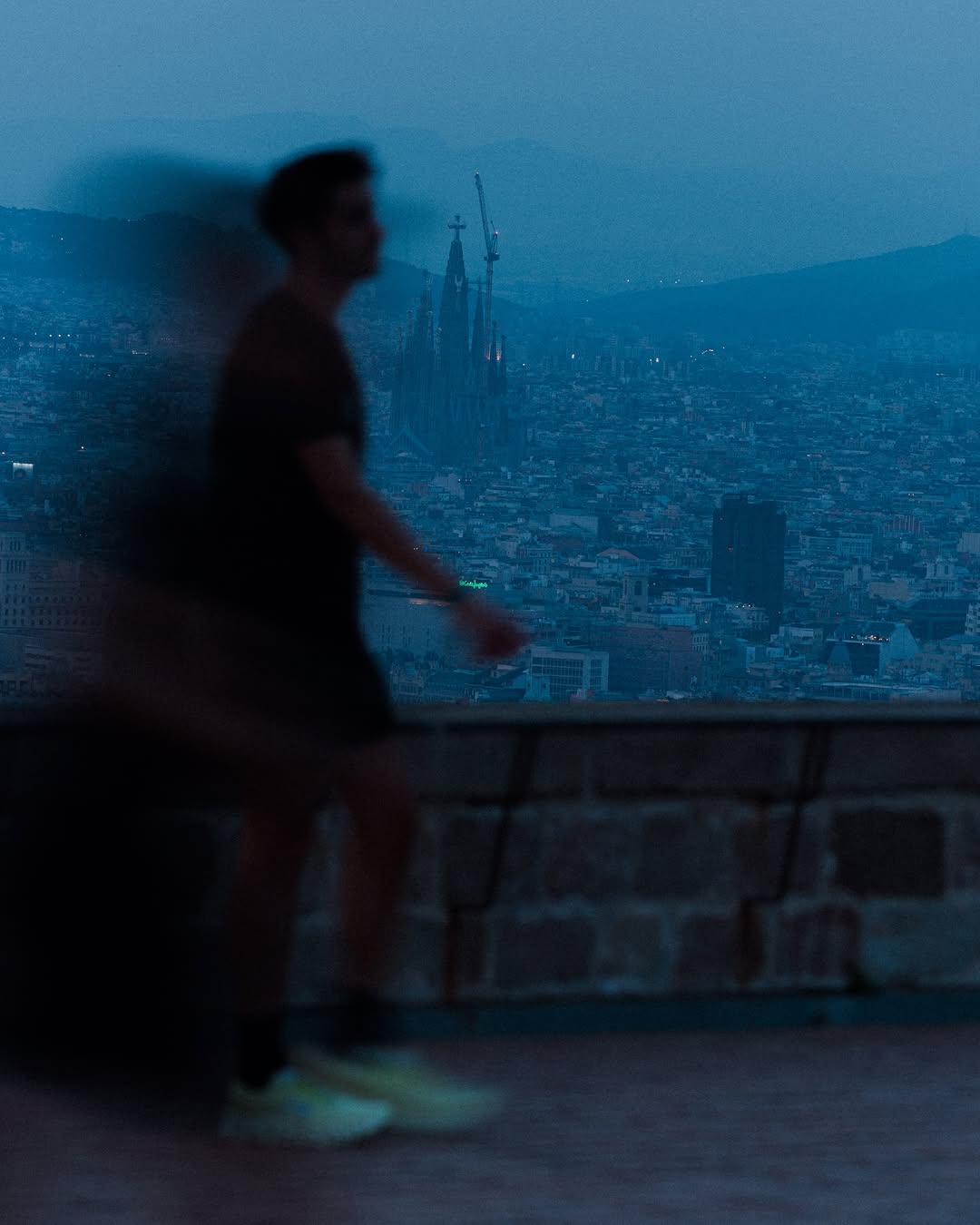 ON RACES INSIDE A 400 YEAR OLD BARCELONA FORTRESS (image 2)