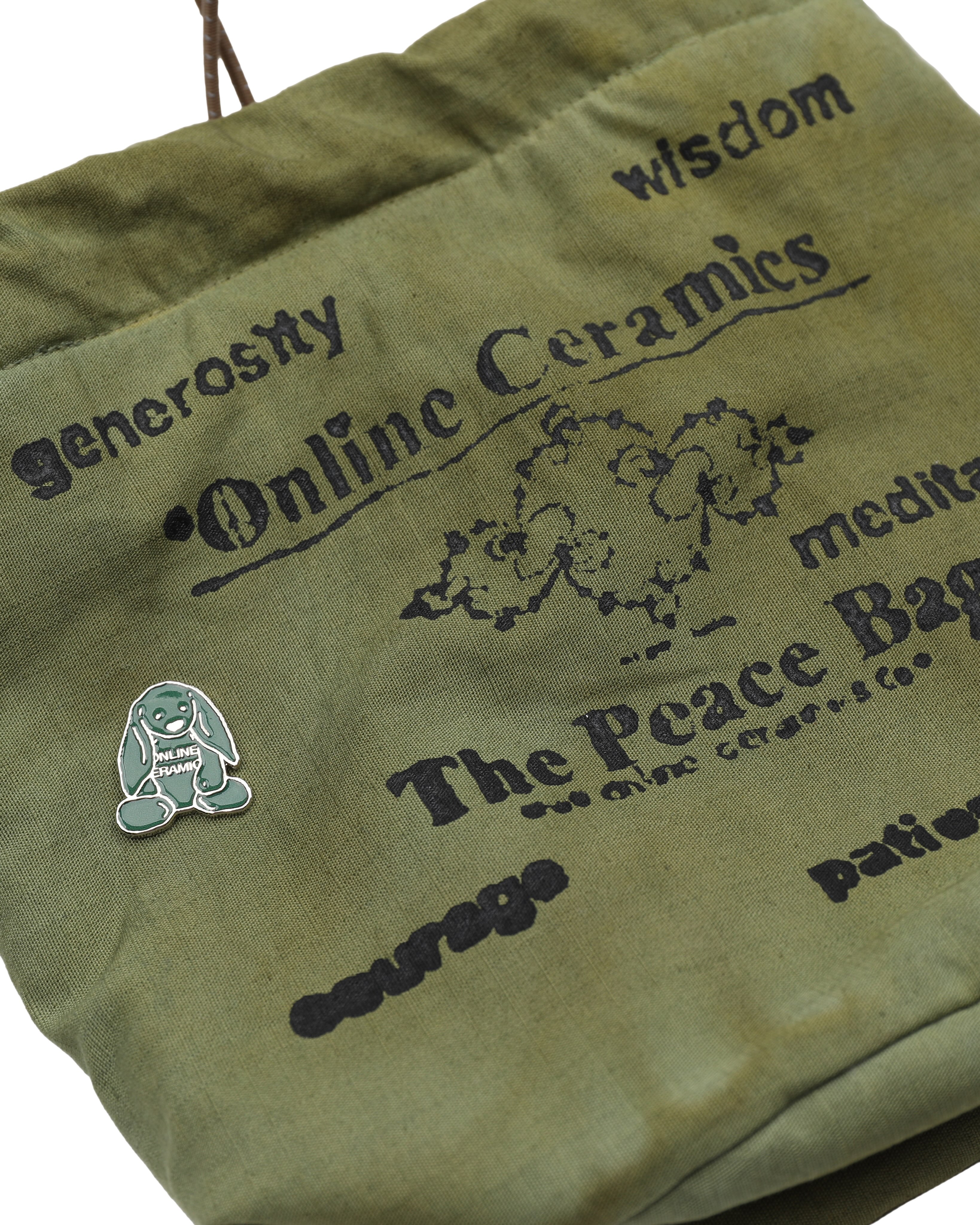 ONLINE CERAMICS PACKS THREE TEXTURES INTO PEACE BAG (image 3)