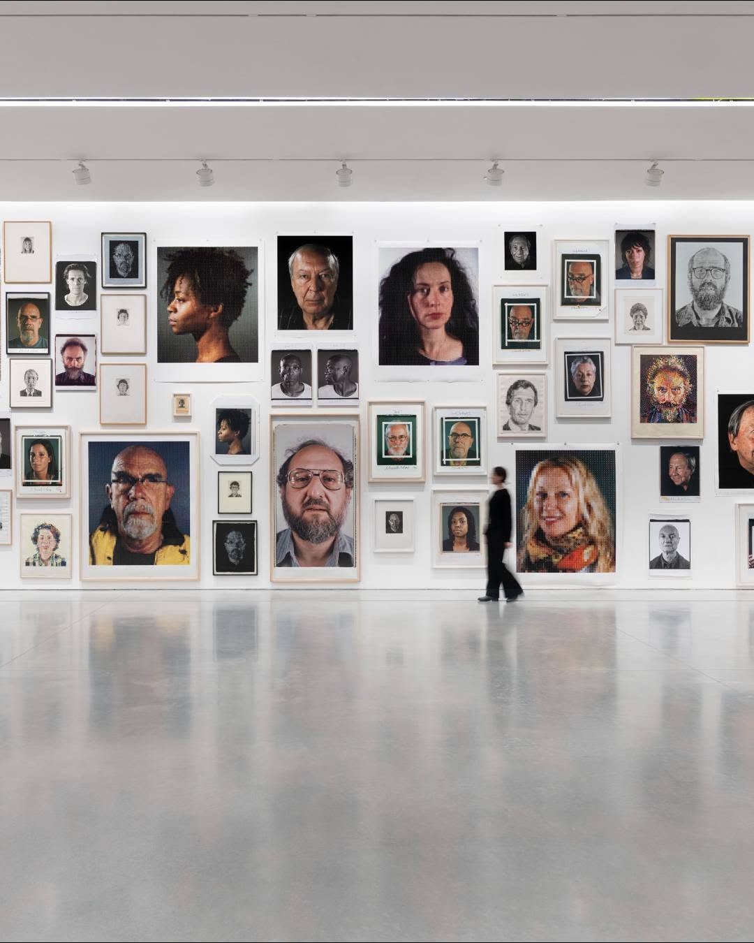 CHUCK CLOSE ON PAPER: WHAT PACE IS SHOWING BEFORE APRIL 25 (image 2)