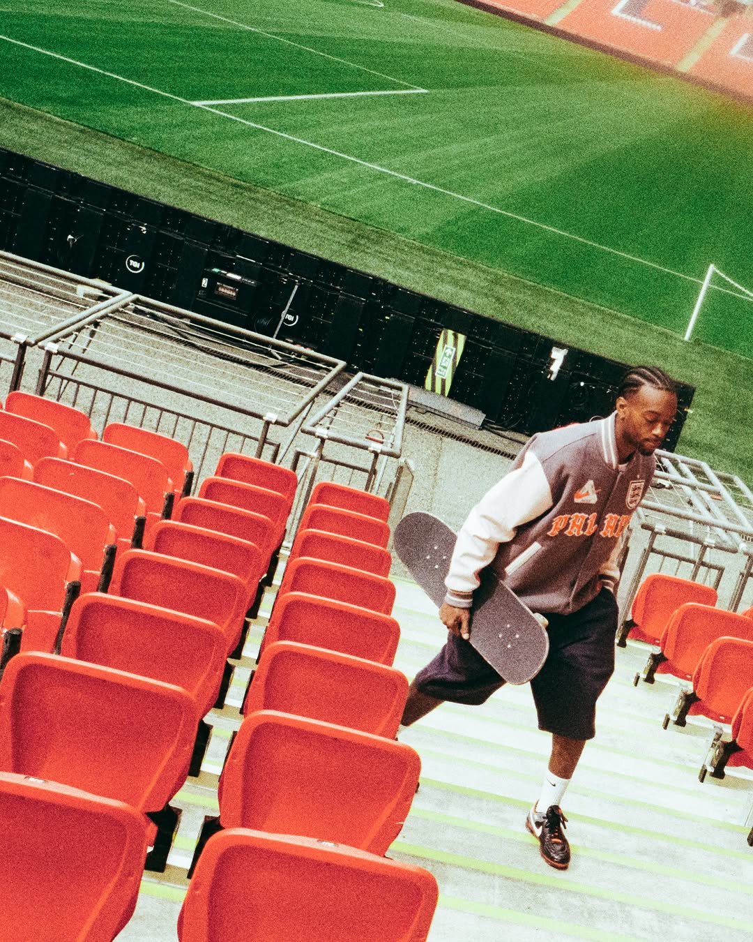 PALACE NIKE ENGLAND HITS SIX MARKETS STARTING JUNE 12 (image 2)