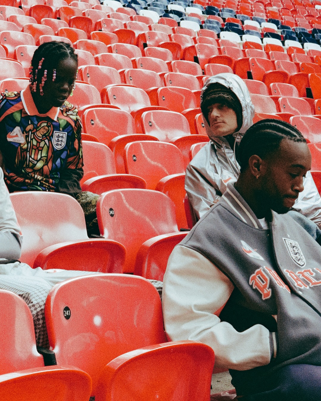 PALACE NIKE ENGLAND HITS SIX MARKETS STARTING JUNE 12 (image 6)