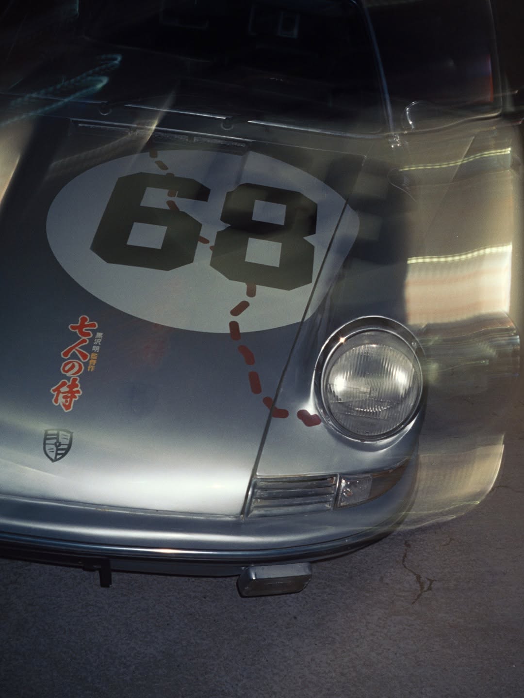 PORSCHE DROPS THE GT3 RS INTO TOKYO'S NEON GRID (image 3)