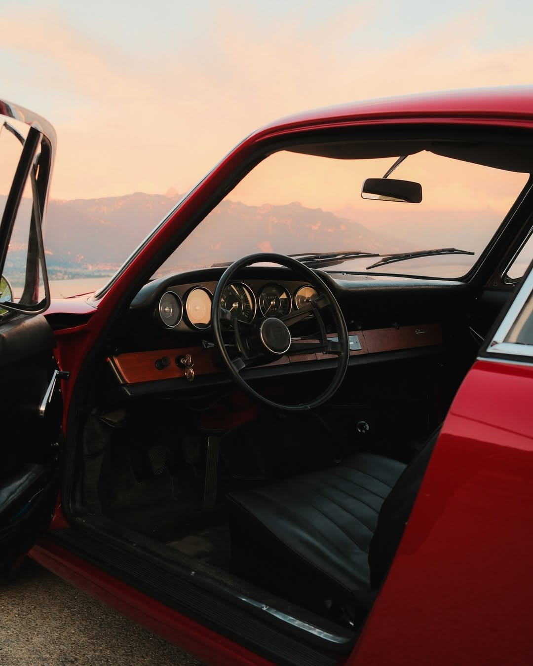 PORSCHE SELLS THE ROAD, NOT JUST THE CAR (image 2)