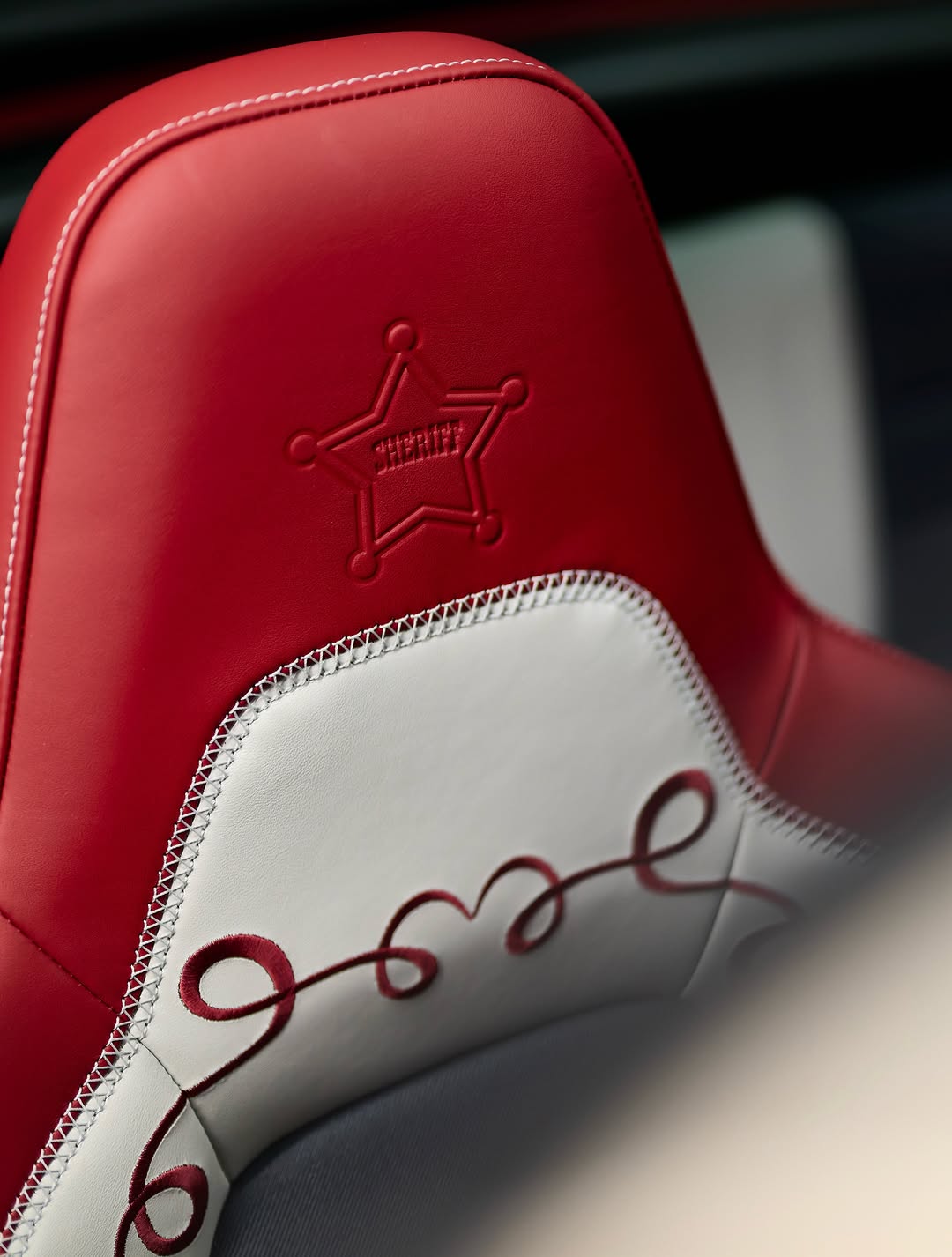 PORSCHE BUILDS THREE 911S FOR TOY STORY 5 AND CHARITY (image 7)