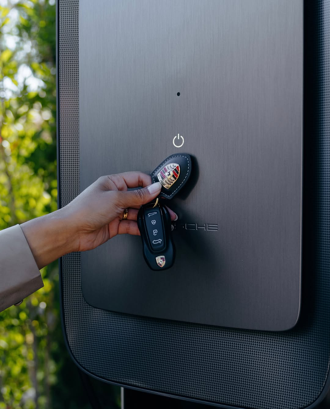 PORSCHE SELLS THE ARRIVAL, NOT JUST THE CHARGE (image 3)