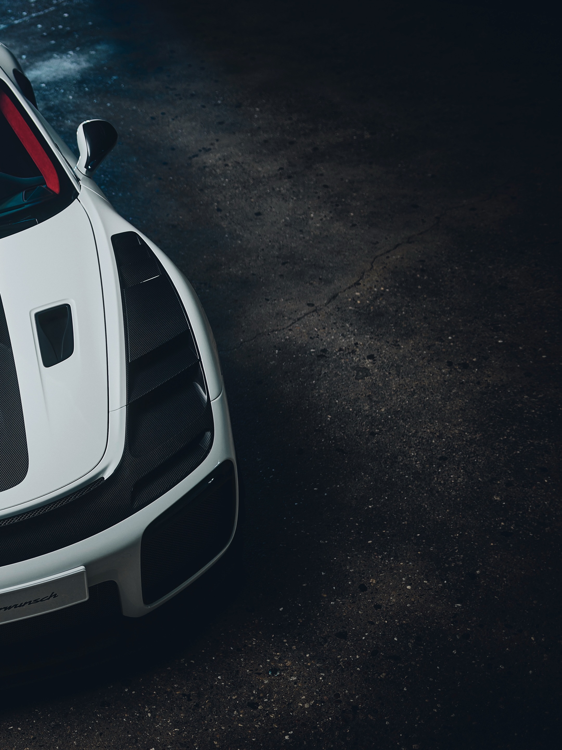 PORSCHE'S FLACHBAU RS SHEDS 31.6 KILOS FOR DOWNFORCE (image 2)