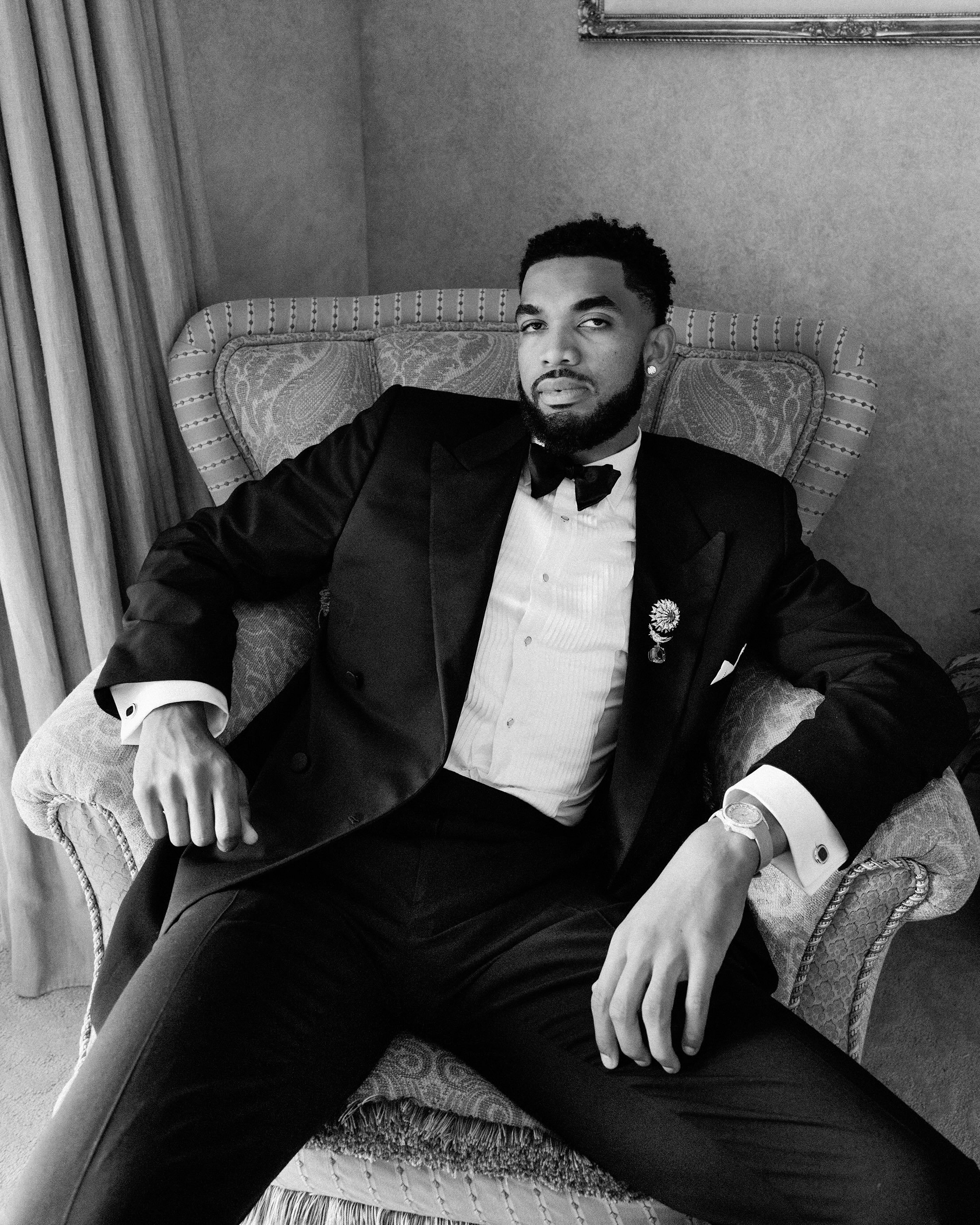 KARL ANTHONY TOWNS WORE PURPLE LABEL FOR HIS WEDDING (image 2)