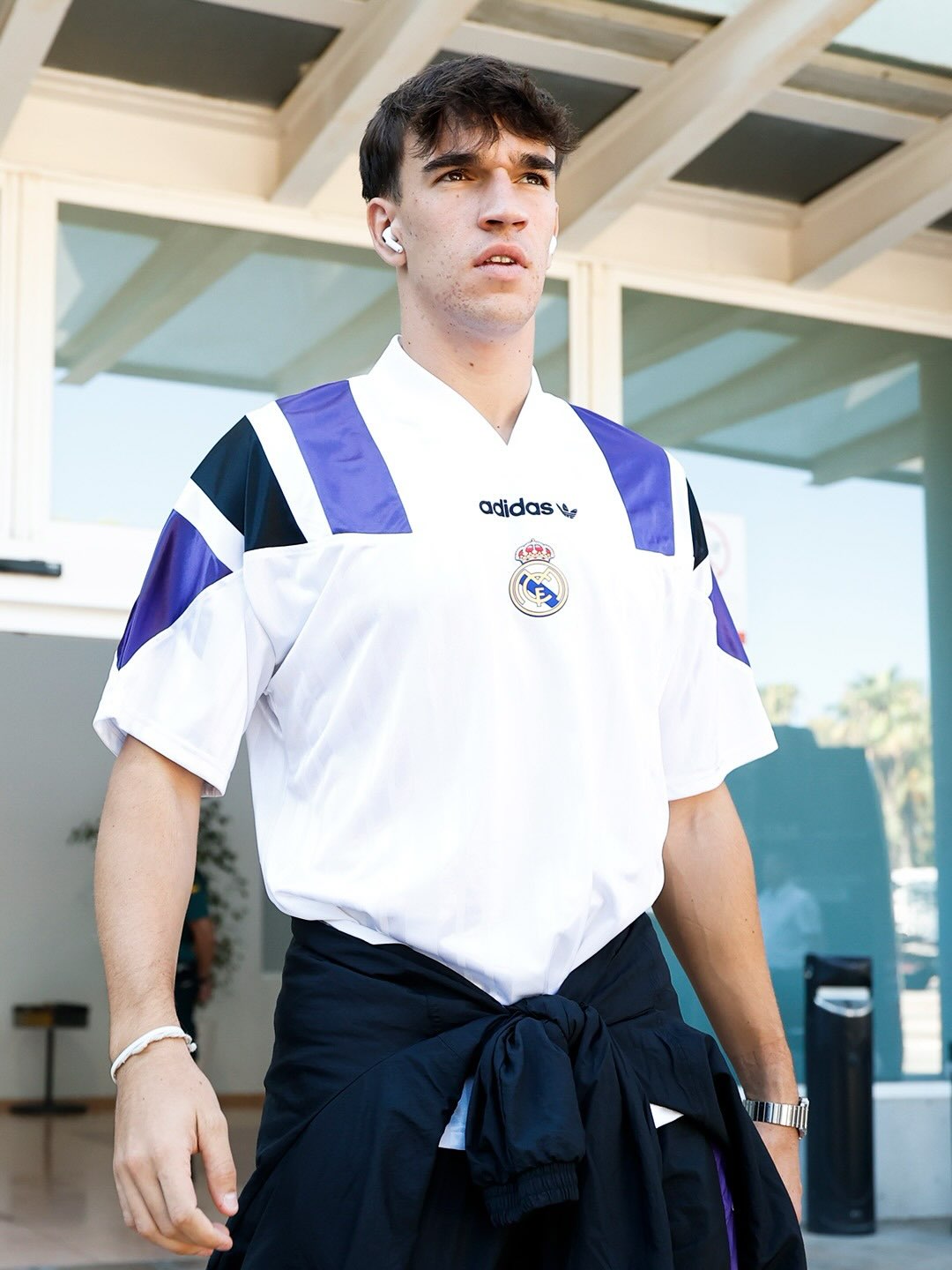 REAL MADRID LANDS IN ALICANTE TO FACE ELCHE AGAIN (image 4)