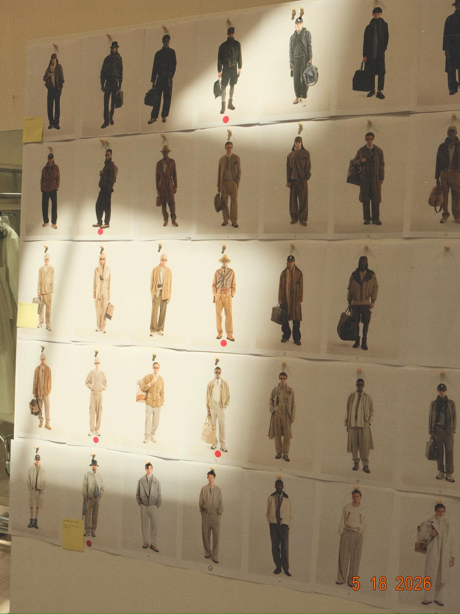 Ronnie Fieg's Armani Dreams of the Dune Runs 54 Looks (image 9)