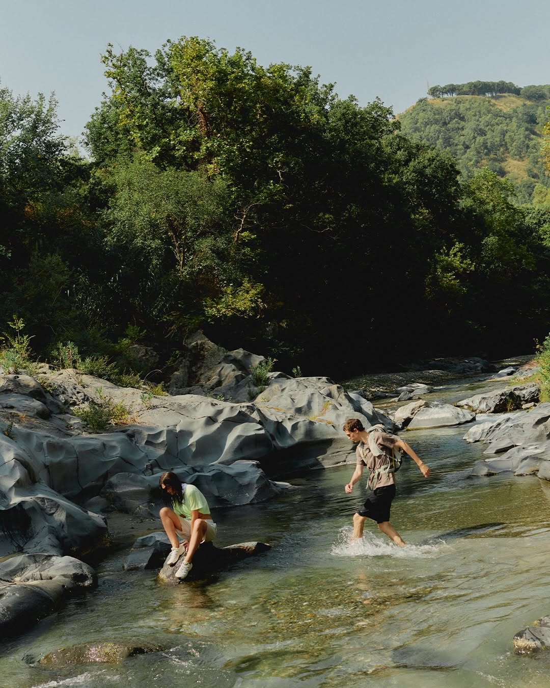 SALOMON SOLAMPHIBIAN IS BUILT FOR WATER AND LAND (image 7)