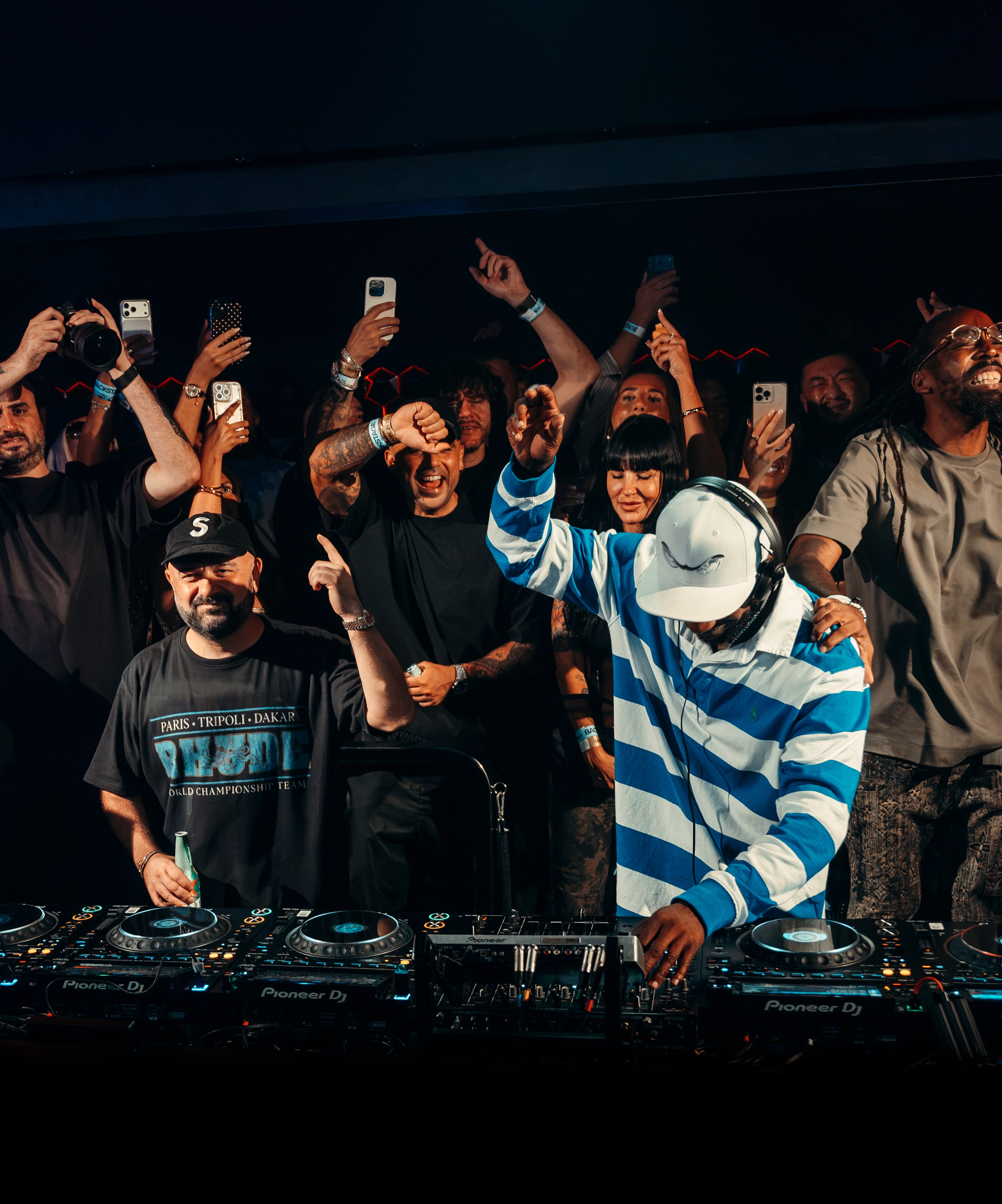 SKEPTA CREDITS HIS TEAM AT HOTEL CAFE ROYAL (image 8)