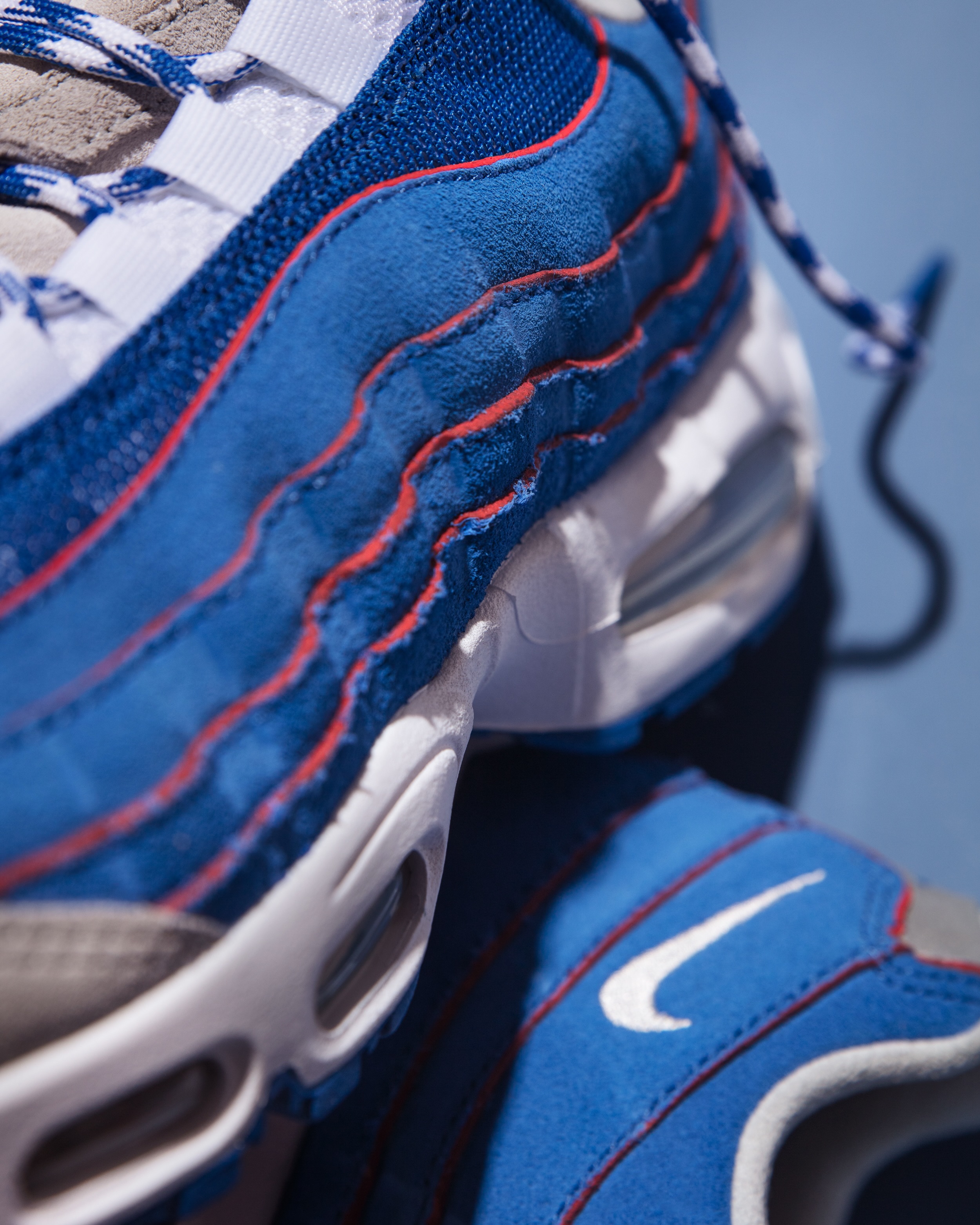 SNEAKERSNSTUFF STOCKS NIKE'S UNOFFICIAL LAWSON AIR MAX 95 (image 2)