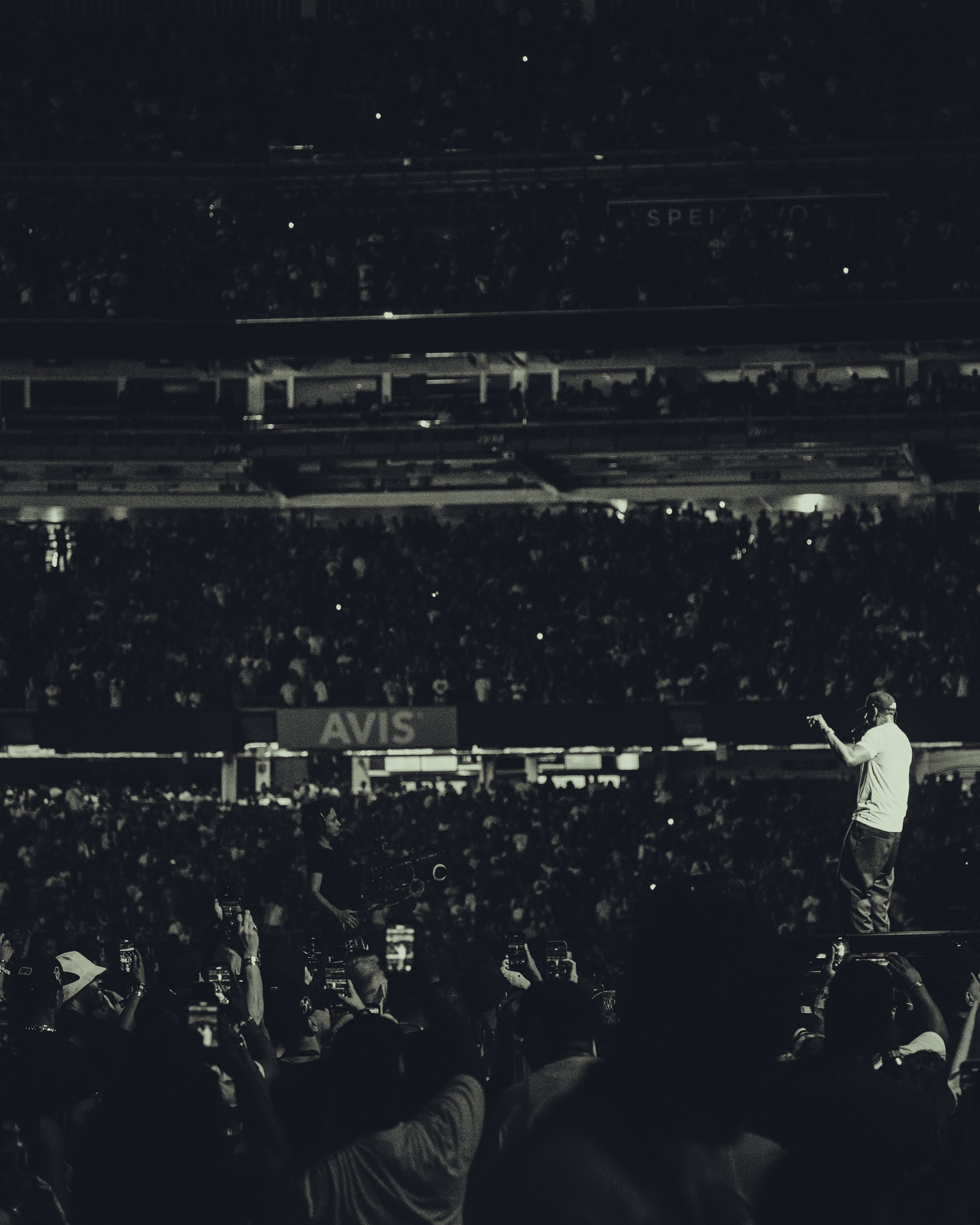 SPOTIFY TURNS JAY Z 30 INTO A SUBWAY TAKEOVER (image 3)