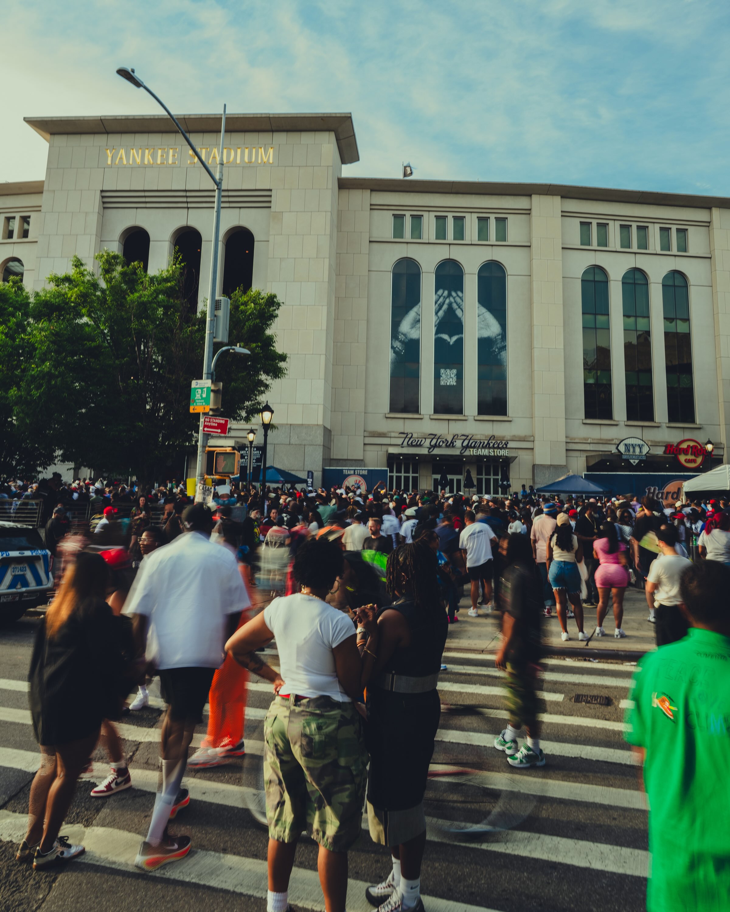 SPOTIFY TURNS JAY Z 30 INTO A SUBWAY TAKEOVER (image 9)