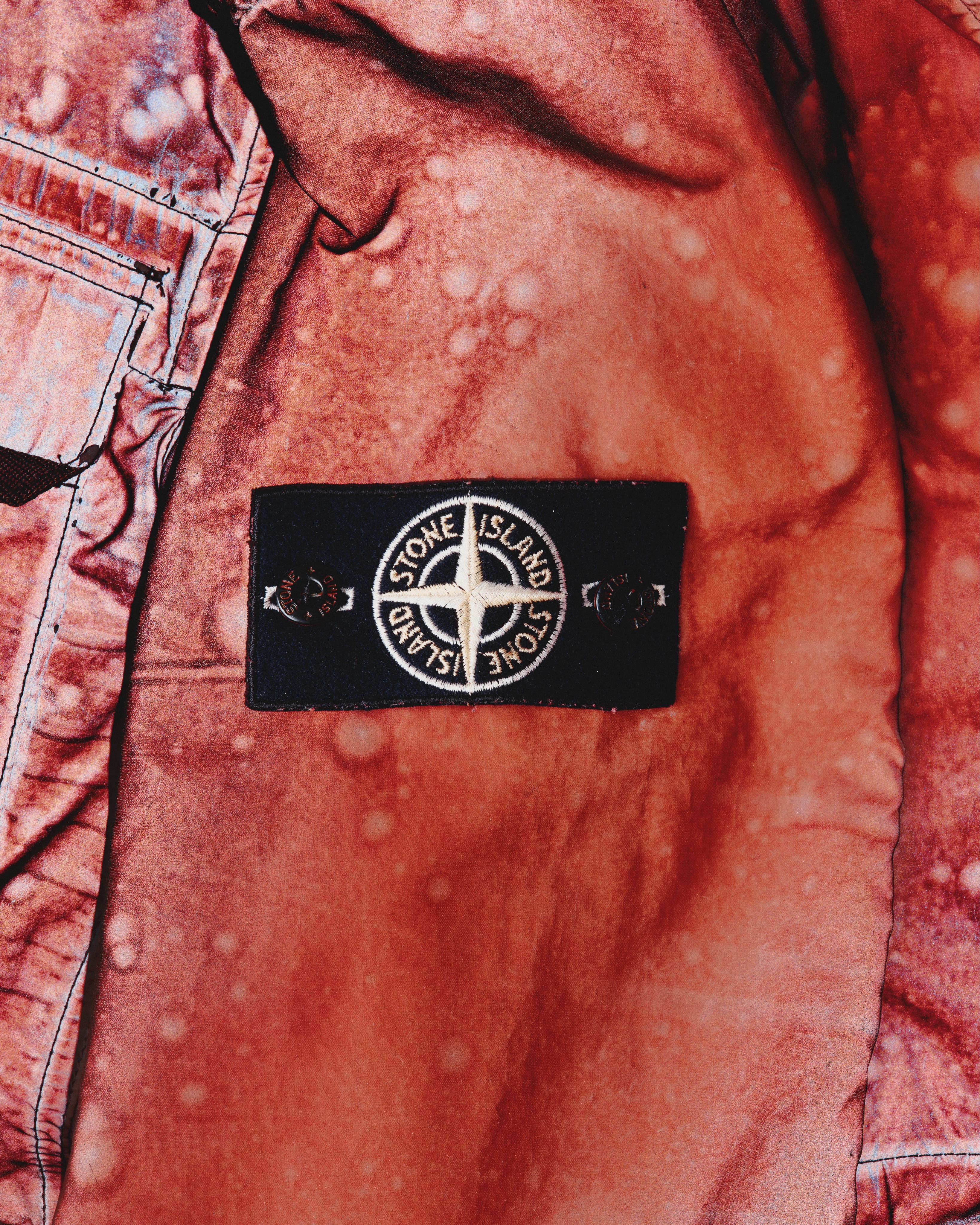 Stone Island's Reflective Field Jacket Reaches Selfridges (image 2)