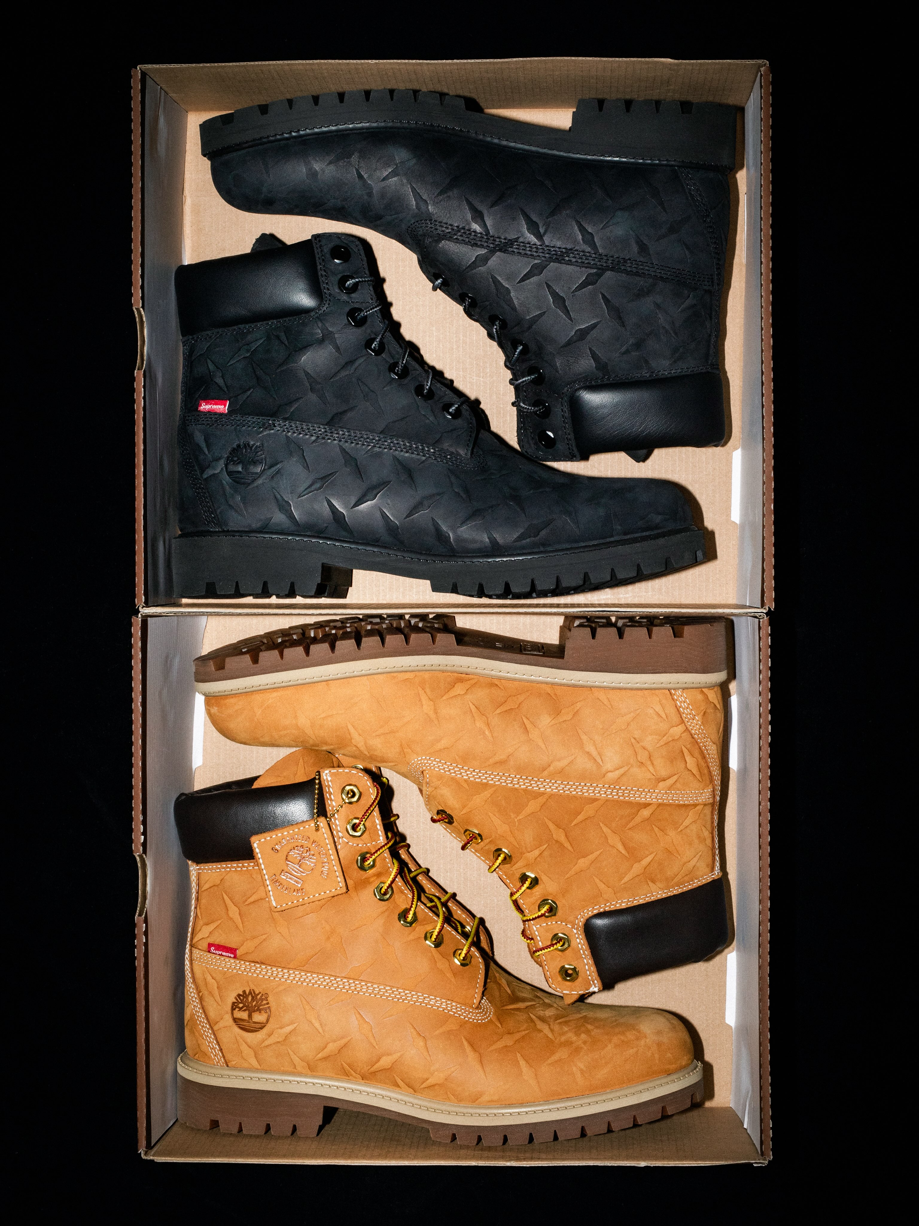 The Supreme x Timberland Diamond Plate 6 Inch Premium Waterproof Boot in Wheat.