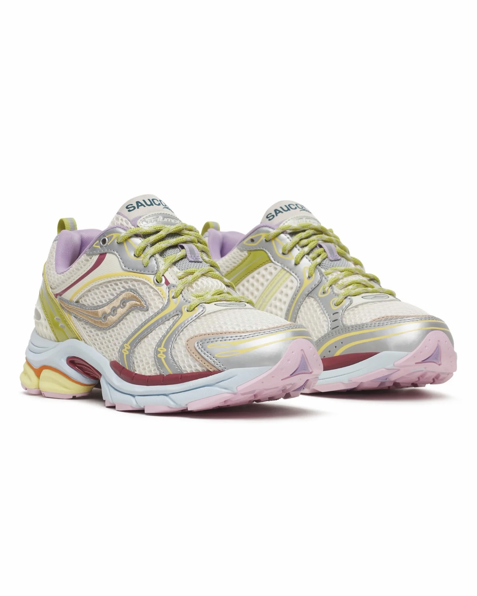 Evelynn World Turns Saucony's Triumph 4 Into a Mom Shoe (image 2)
