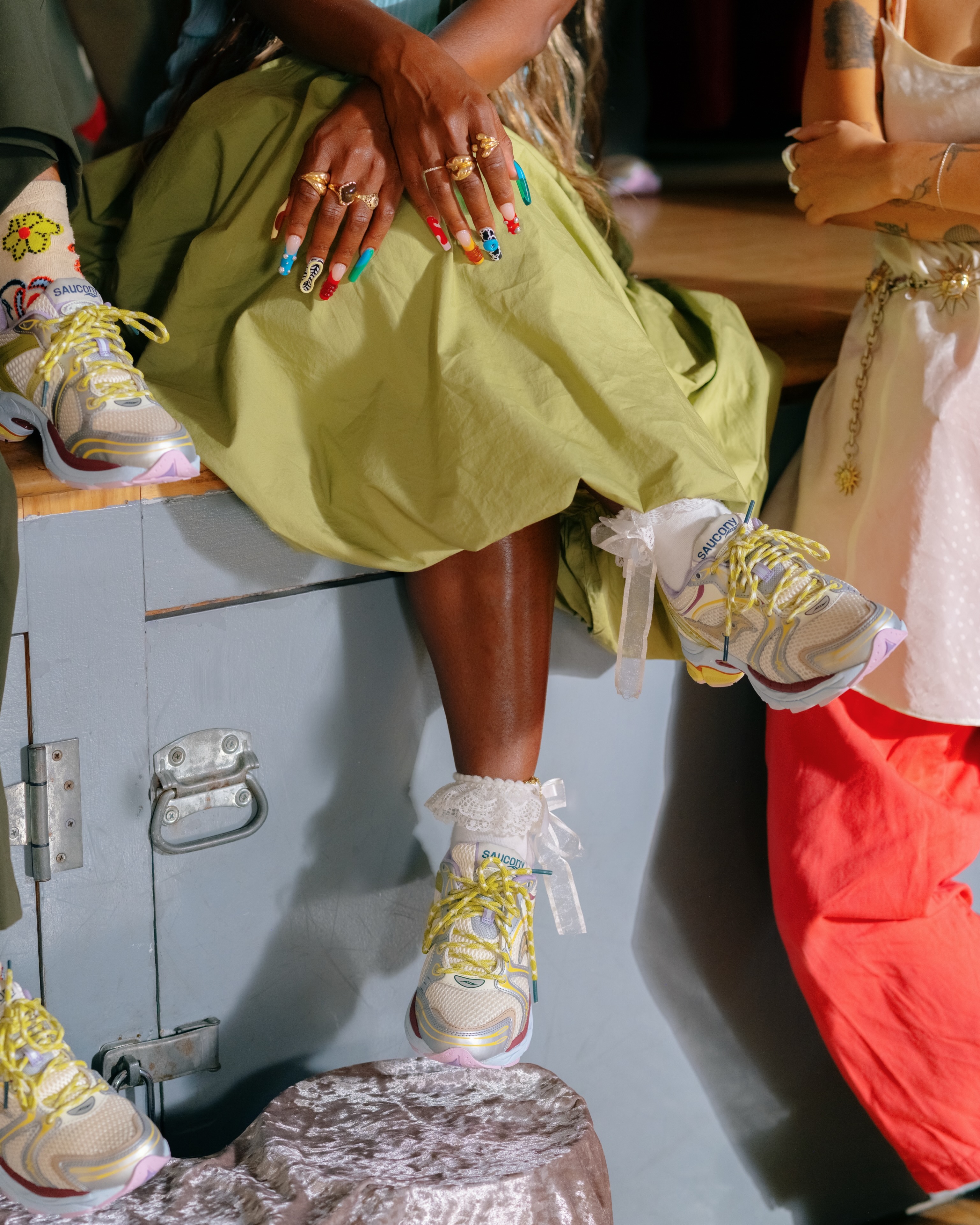 Evelynn World Turns Saucony's Triumph 4 Into a Mom Shoe (image 5)