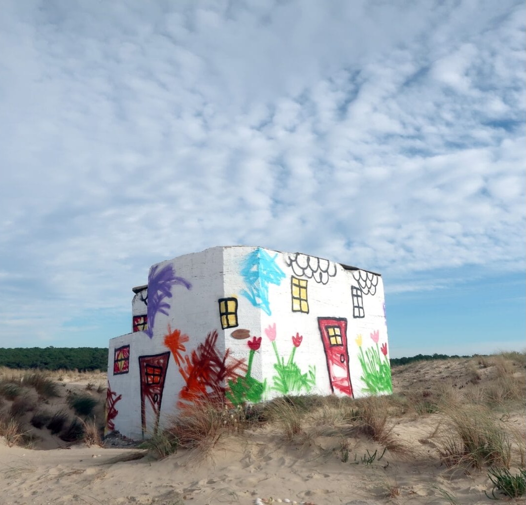 THE WA TURNS A VACANT STUTTGART HOUSE INTO A KID'S DRAWING (image 5)