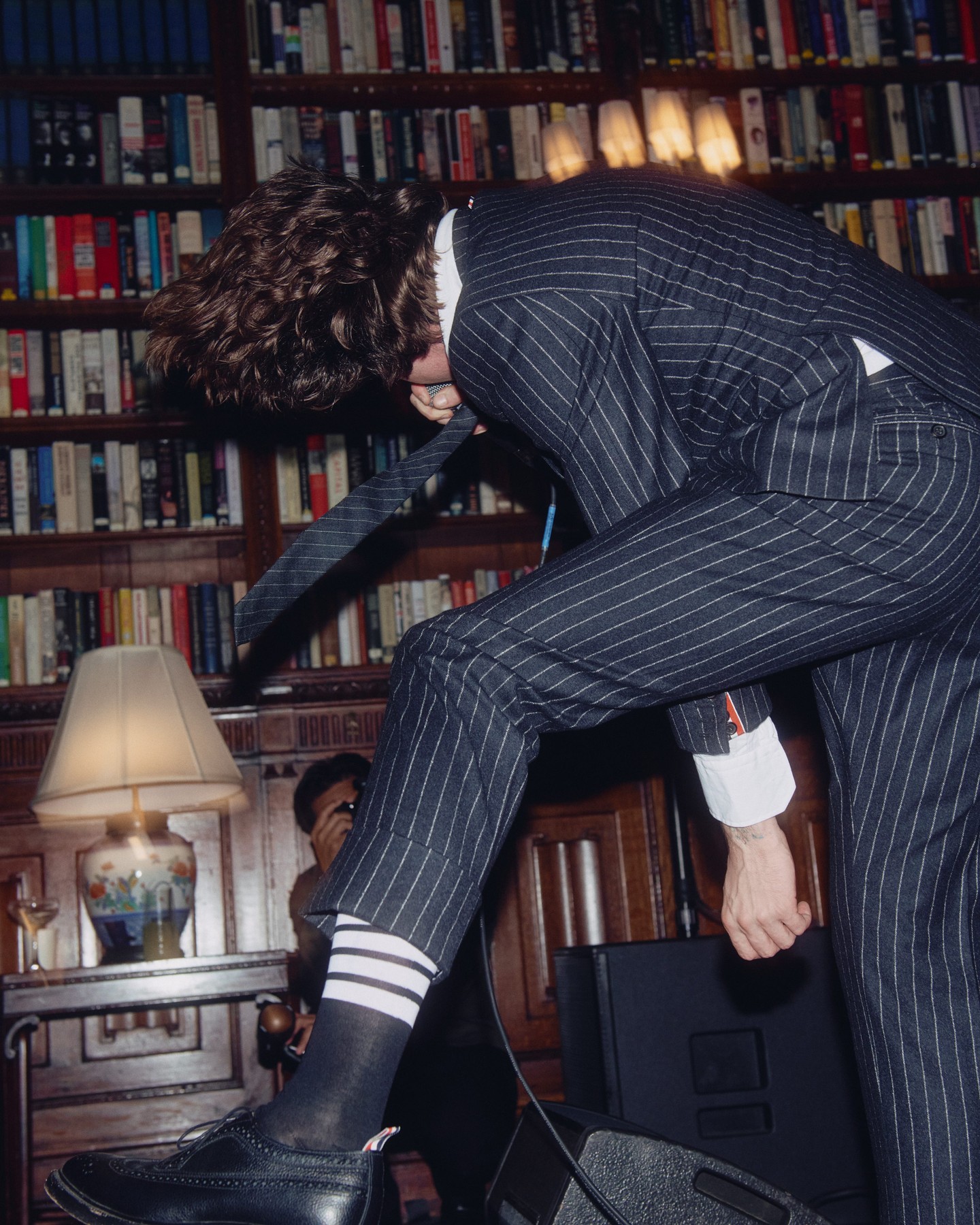 THOM BROWNE PUTS ICEAGE BETWEEN THE BOOKSHELVES (image 9)