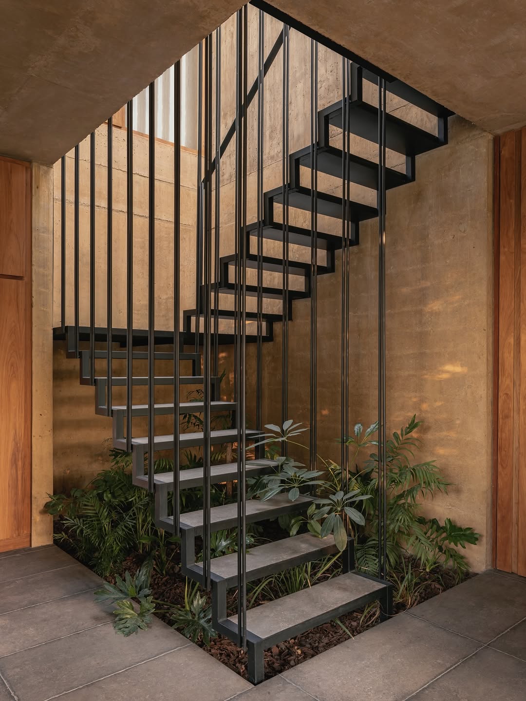 GONZALO BARDACH BUILT HOUSE JR INTO THE EARTH