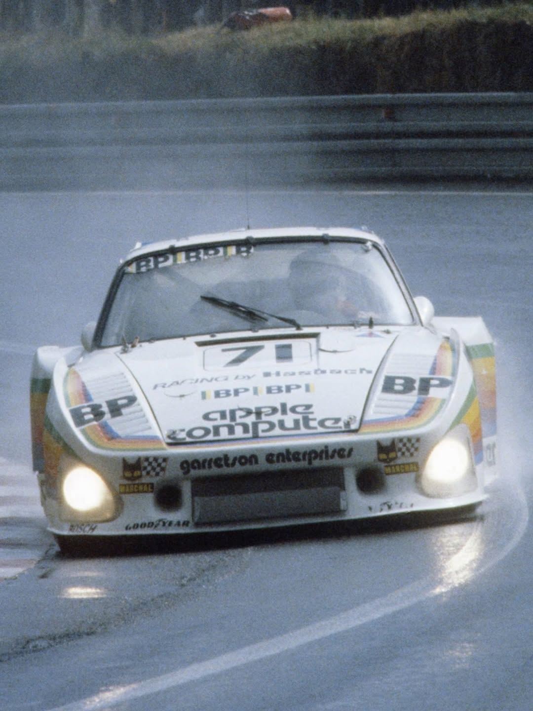 Dick Barbour's 1980 Porsche Wore Apple's Logo. Porsche Penske Ran It Back at Laguna Seca. (image 4)