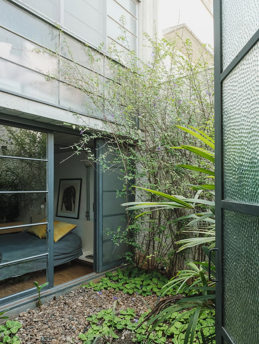 Type7 in São Paulo: A 5-Meter House Built for Filmmakers by 23 SUL (image 8)