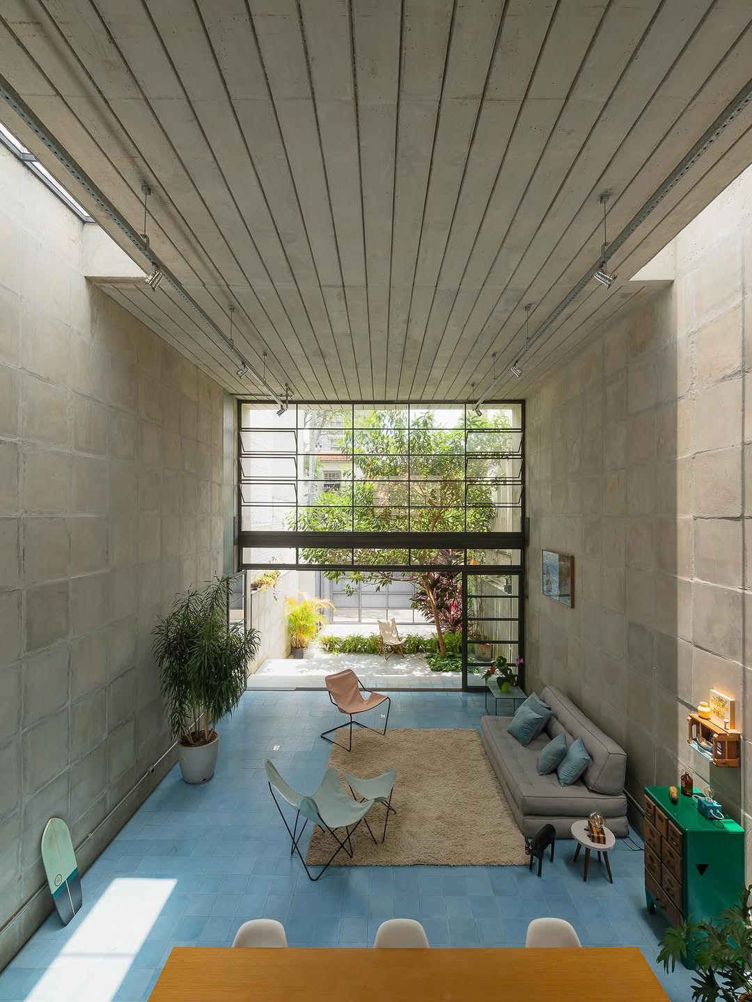 Type7 in São Paulo: A 5-Meter House Built for Filmmakers by 23 SUL (image 9)