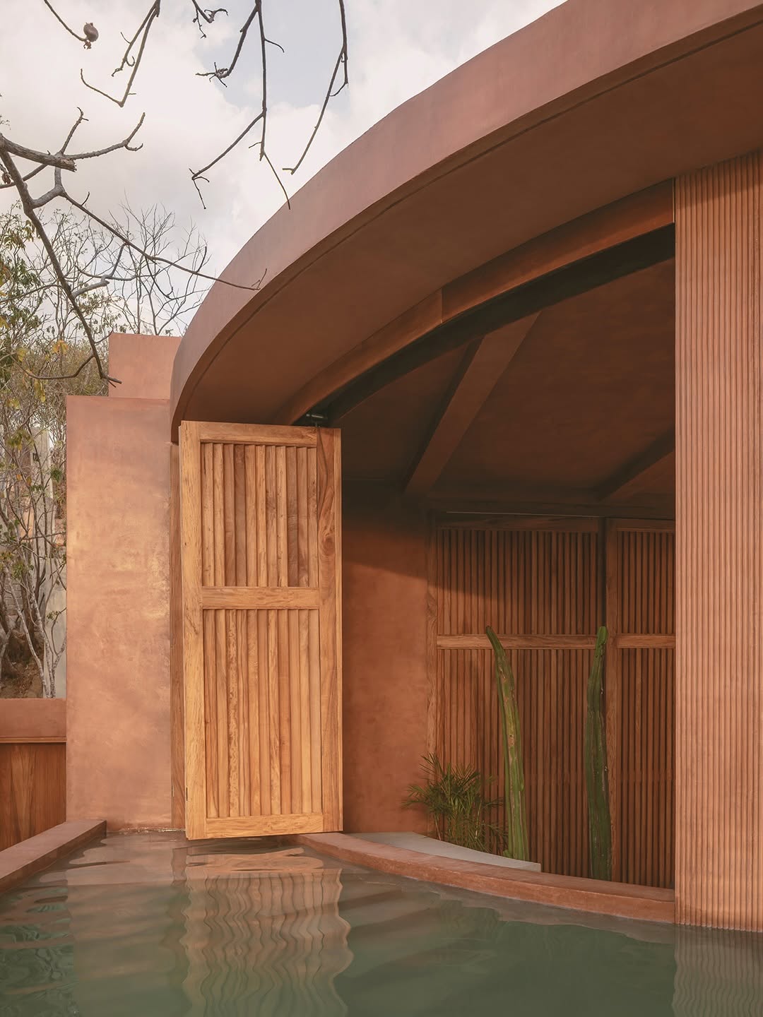 CASA TOBI SITS ON OAXACAN CLIFF FOR ONE SPECIFIC PURPOSE (image 6)