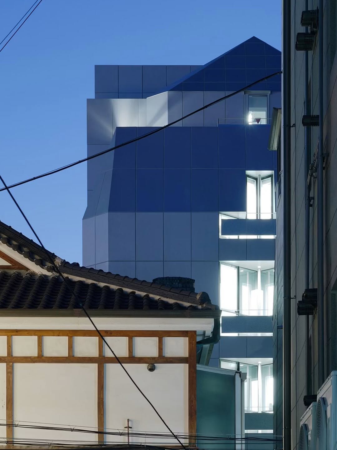 3D BUILDING SEOUL STACKS PRACTICE ROOMS FOR MUSIC PREP (image 7)