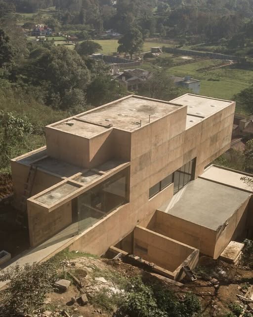 CASA AV ROTATES 9 DEGREES TO CATCH PICO DE ORIZABA (image 9)