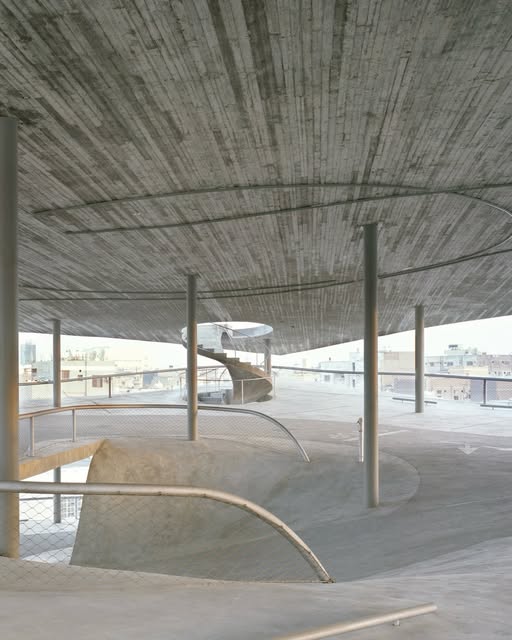 CHRISTIAN KEREZ'S BAHRAIN CAR PARKS ARE COMING DOWN (image 6)