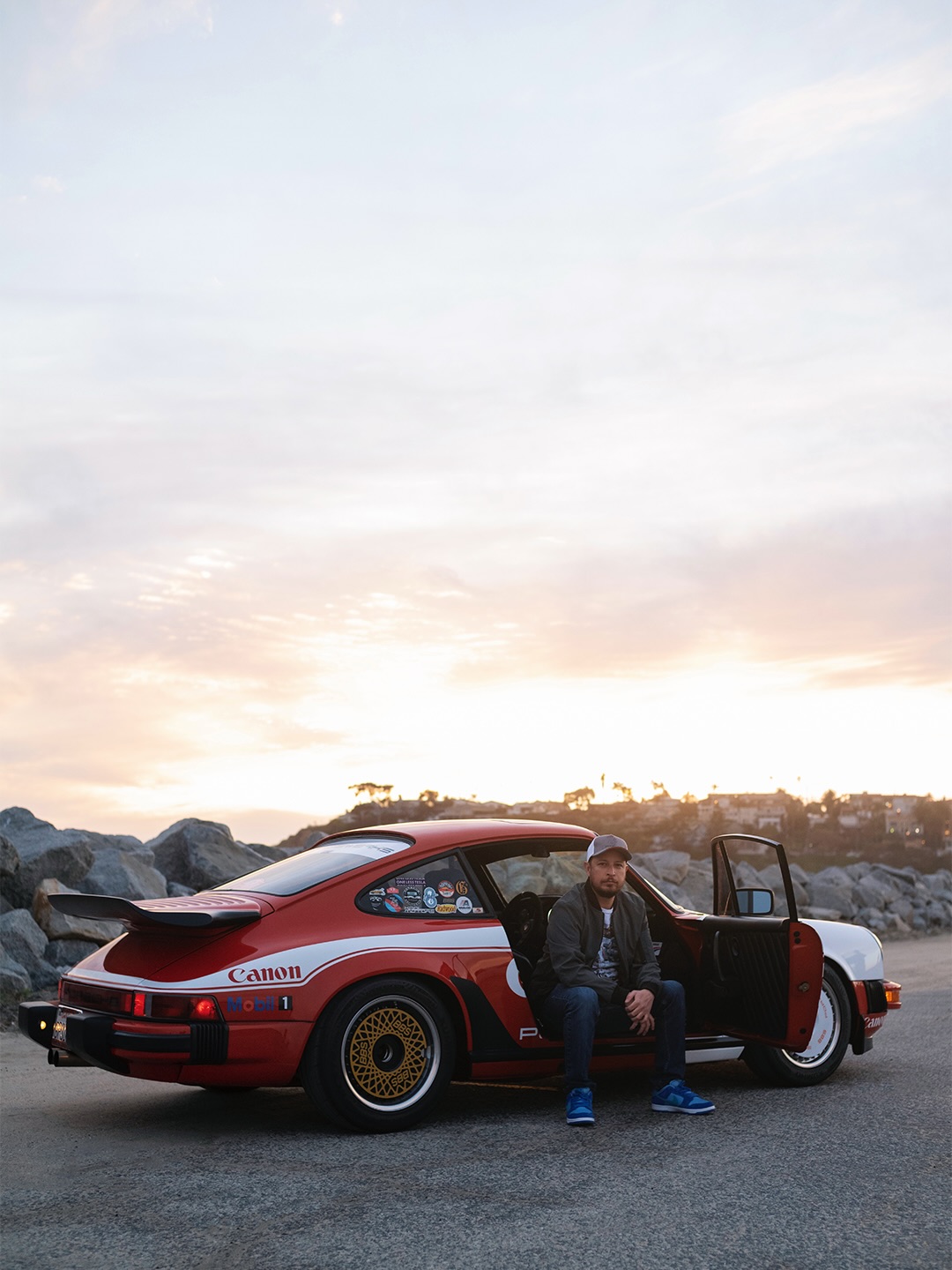 Omar Martinez's 911 Wears the Canon Livery Nick Mason Raced (image 9)