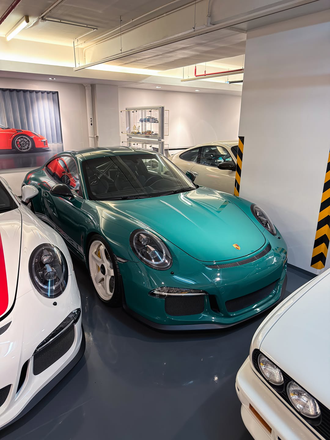 PORSCHE 959 SPORT #001 SURFACES IN A HIDDEN BANGKOK FLEET (image 7)