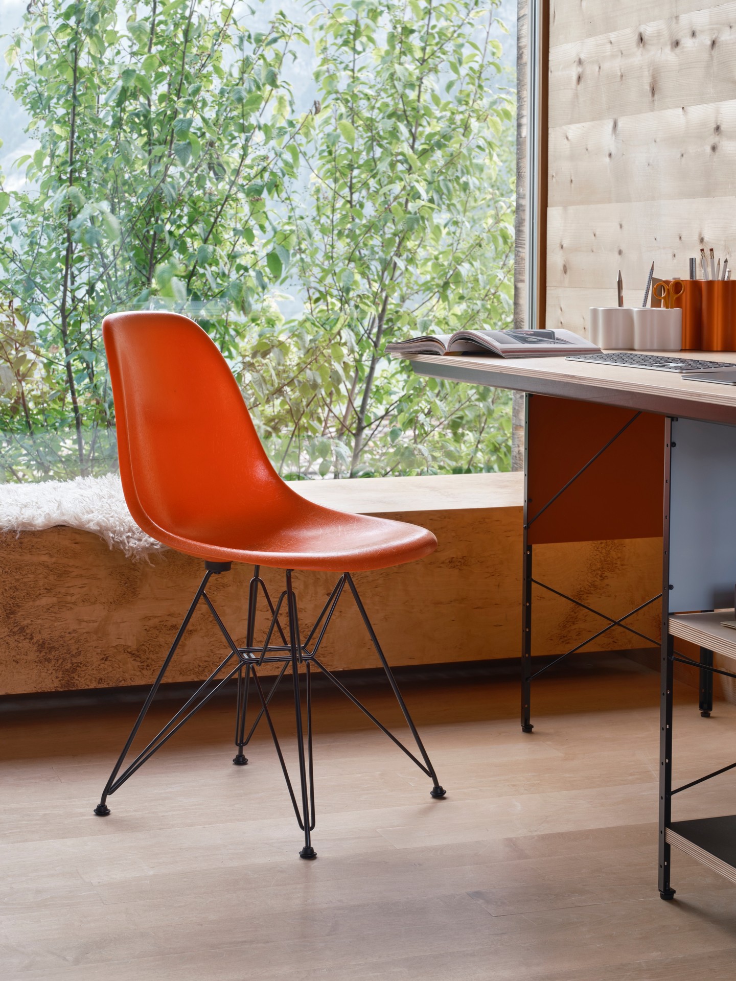 VITRA PAIRS THE 1949 EAMES DESK WITH A FREE CHAIR (image 2)