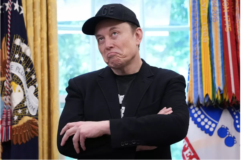 TESLA BET A TRILLION DOLLARS AND YOU MIGHT BE ON THE WRONG SIDE (image 2)