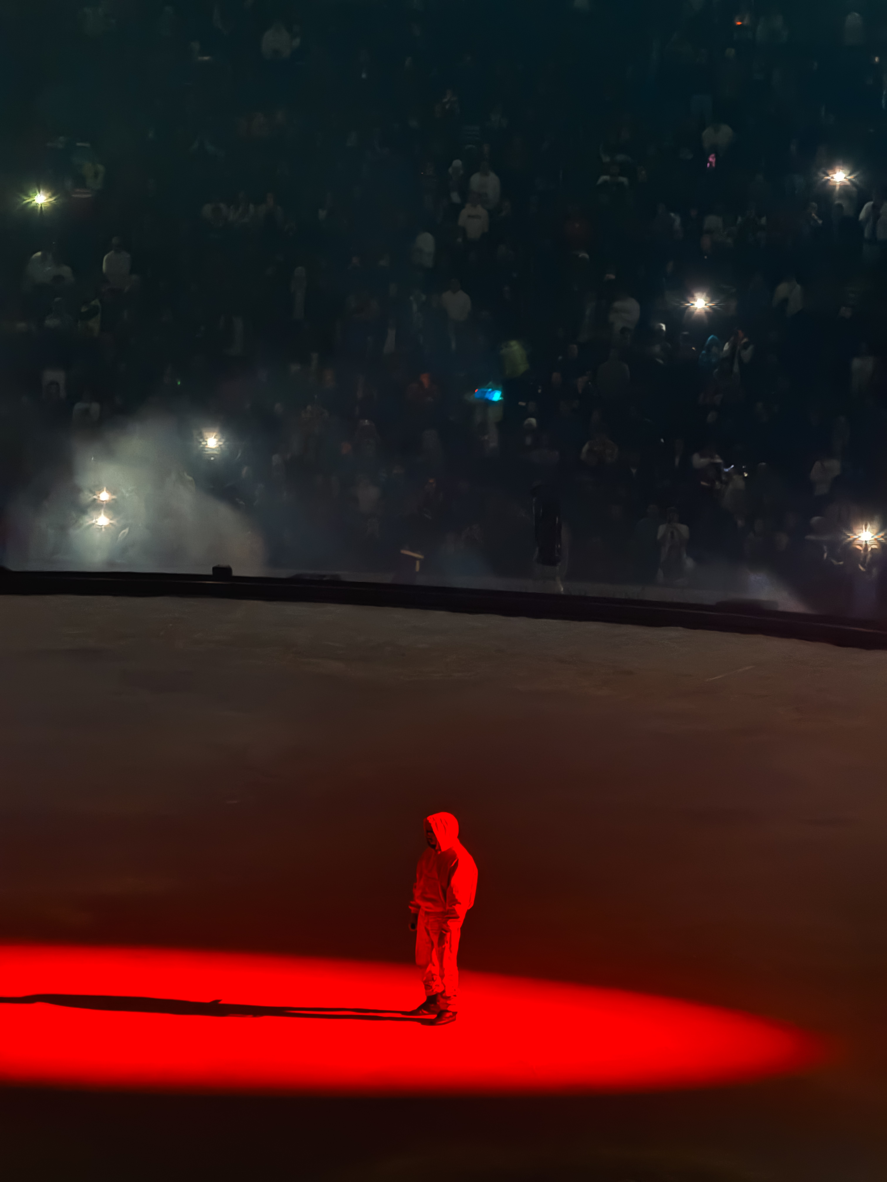 YE PLAYED MEXICO CITY AND THE STREET VENDORS STOLE THE NIGHT (image 7)