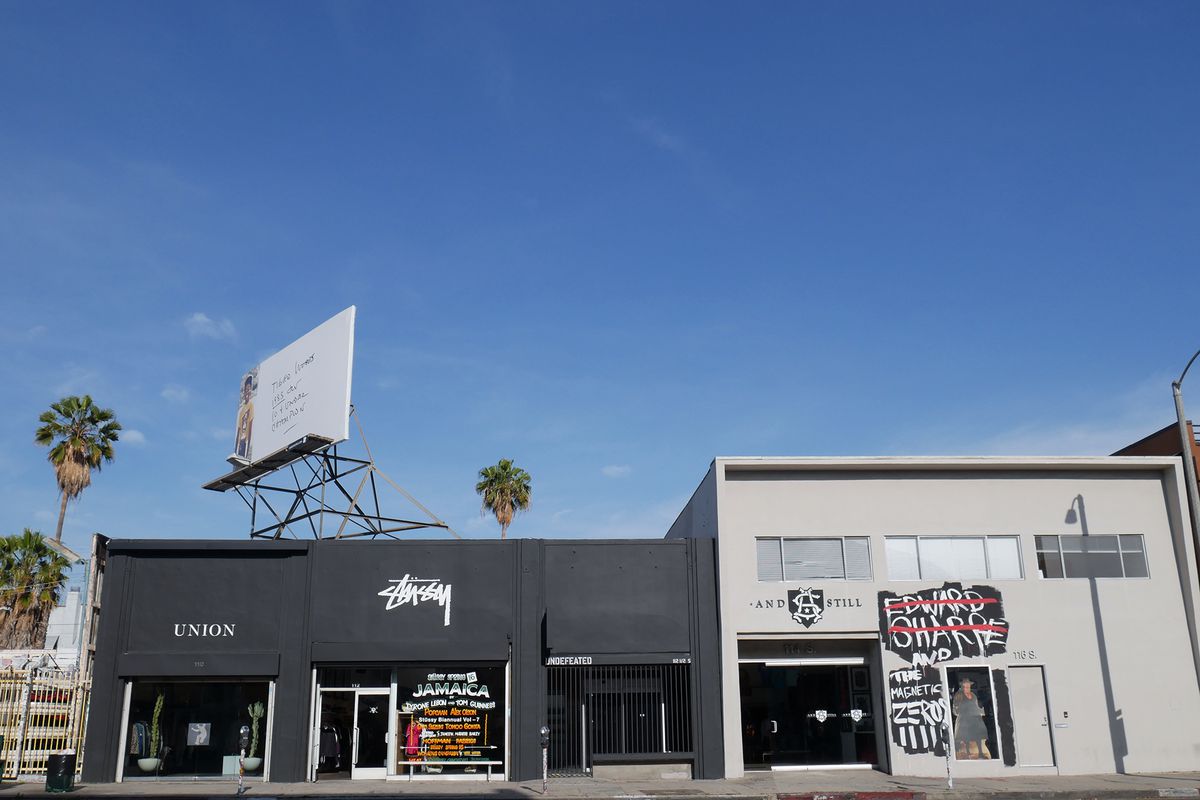 STUSSY WENT FROM SURFBOARDS TO A STREETWEAR EMPIRE WITHOUT SELLING OUT (image 4)